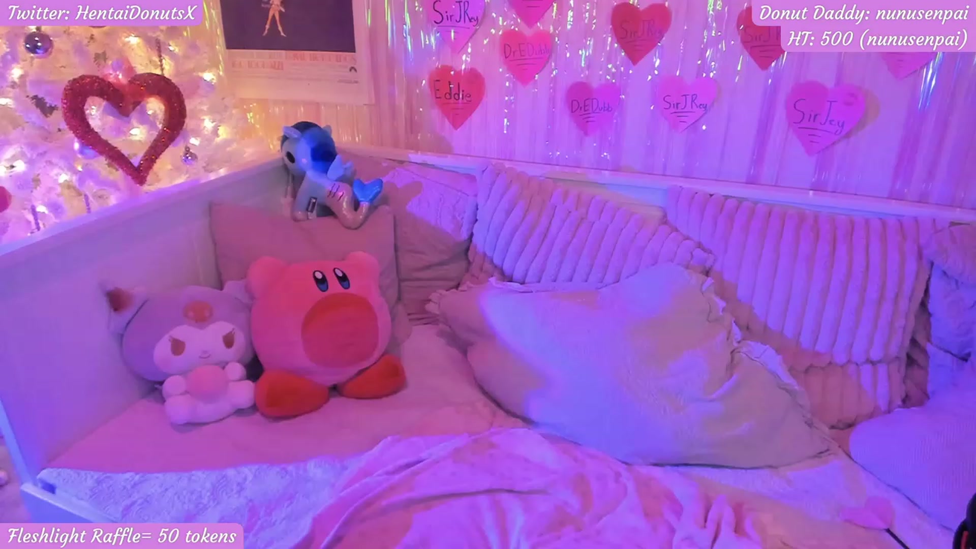 Gallery image thumbnail from HentaiDonuts's myfreecams stream on, 02/16/2023, 05:30 image 17 of 20