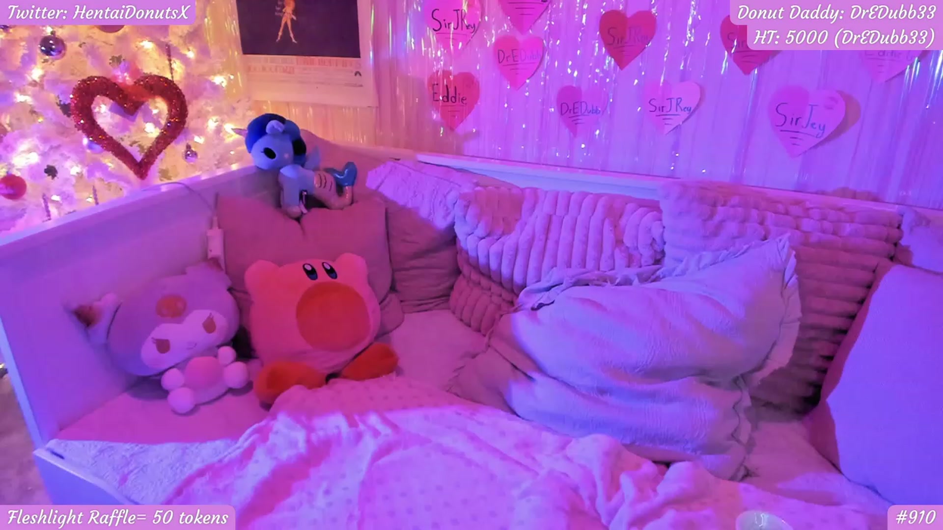 Gallery image thumbnail from HentaiDonuts's myfreecams stream on, 02/21/2023, 06:04 image 5 of 20
