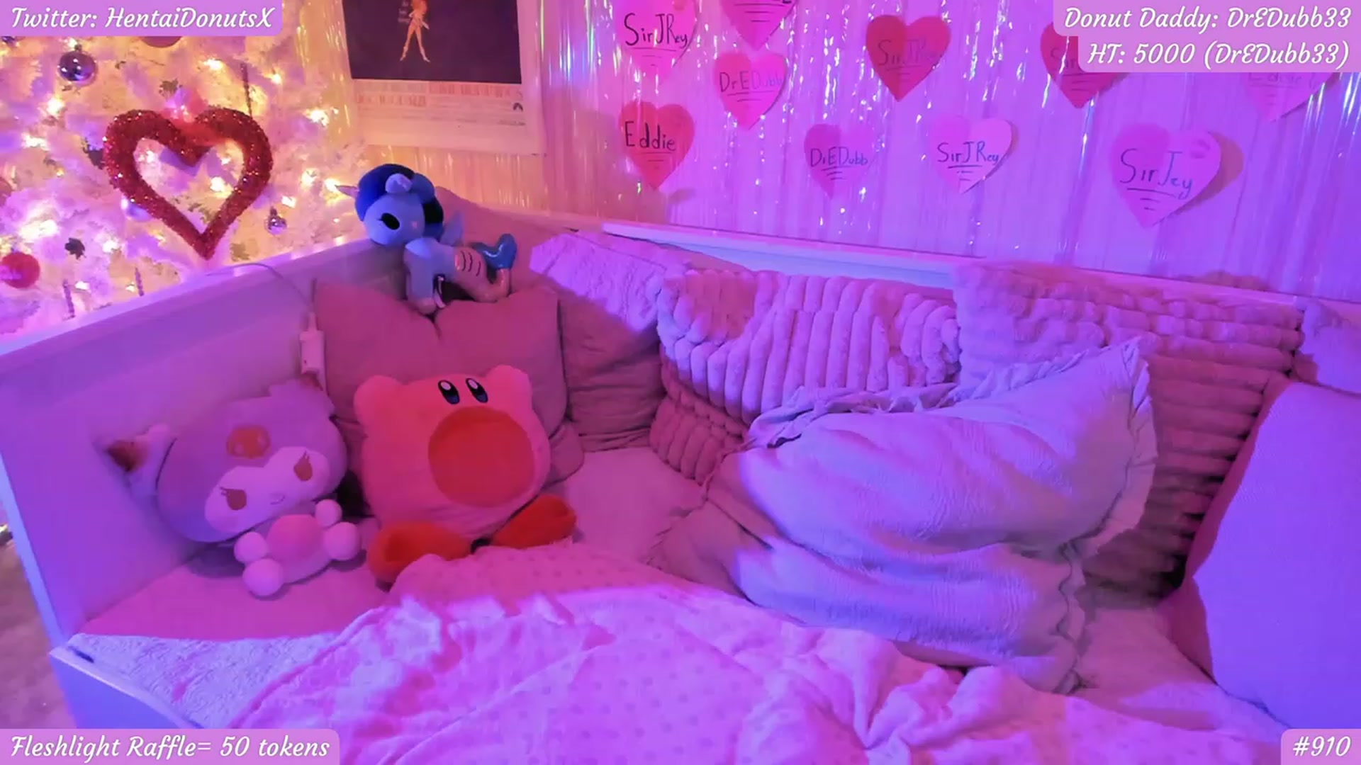 Gallery image thumbnail from HentaiDonuts's myfreecams stream on, 02/21/2023, 06:04 image 3 of 20