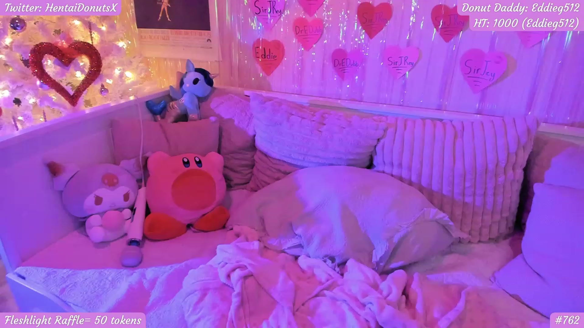 Gallery image thumbnail from HentaiDonuts's myfreecams stream on, 02/23/2023, 07:40 image 15 of 20