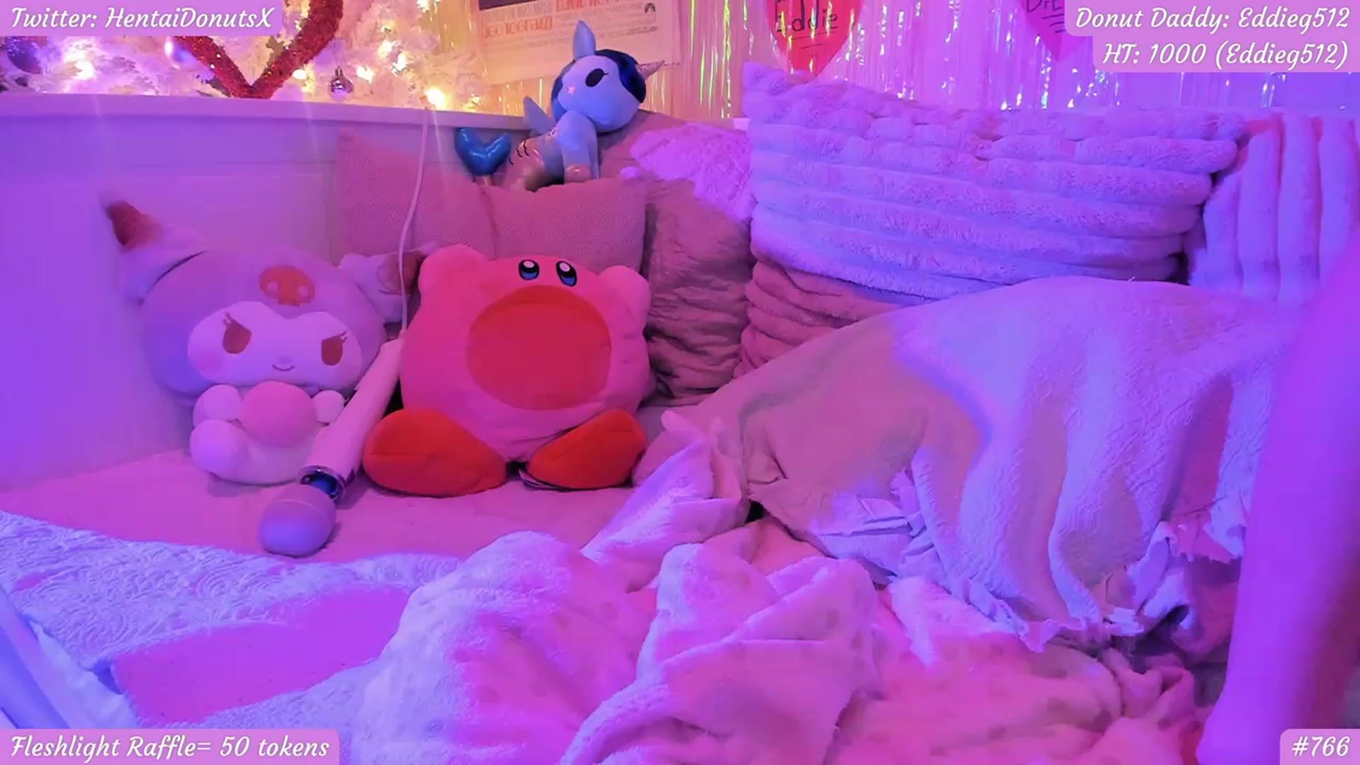 Gallery image thumbnail from HentaiDonuts's myfreecams stream on, 02/23/2023, 07:40 image 14 of 20