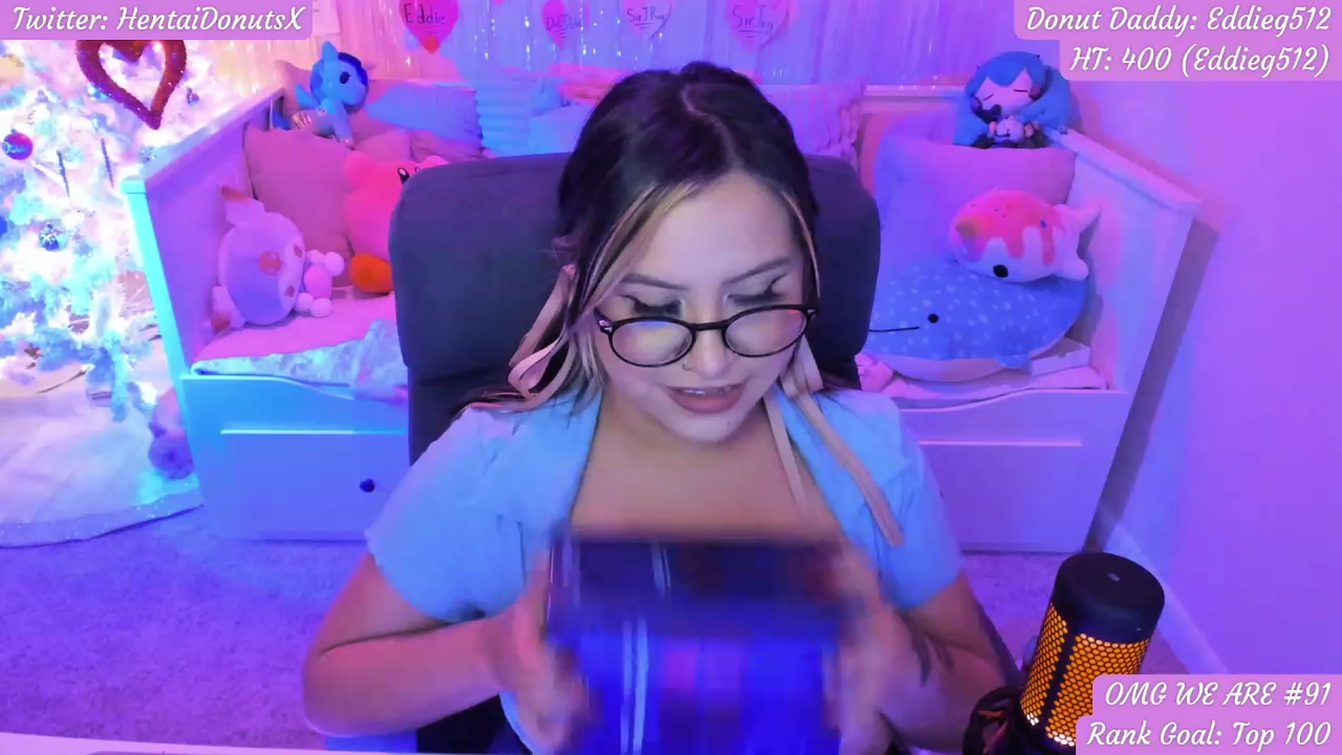 Gallery image thumbnail from HentaiDonuts's myfreecams stream on, 03/05/2023, 11:50 image 14 of 20