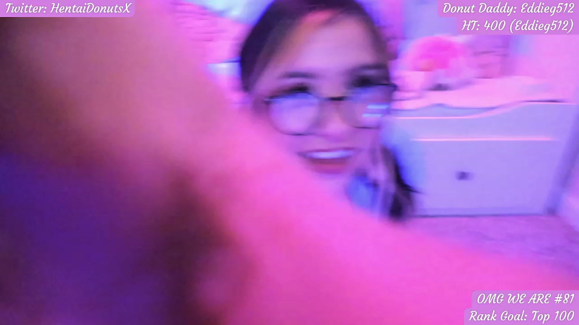 Gallery image thumbnail from HentaiDonuts's myfreecams stream on, 03/05/2023, 12:13 image 10 of 20