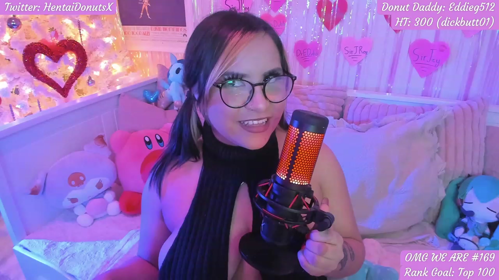 Gallery image thumbnail from HentaiDonuts's myfreecams stream on, 03/10/2023, 05:30 image 7 of 20
