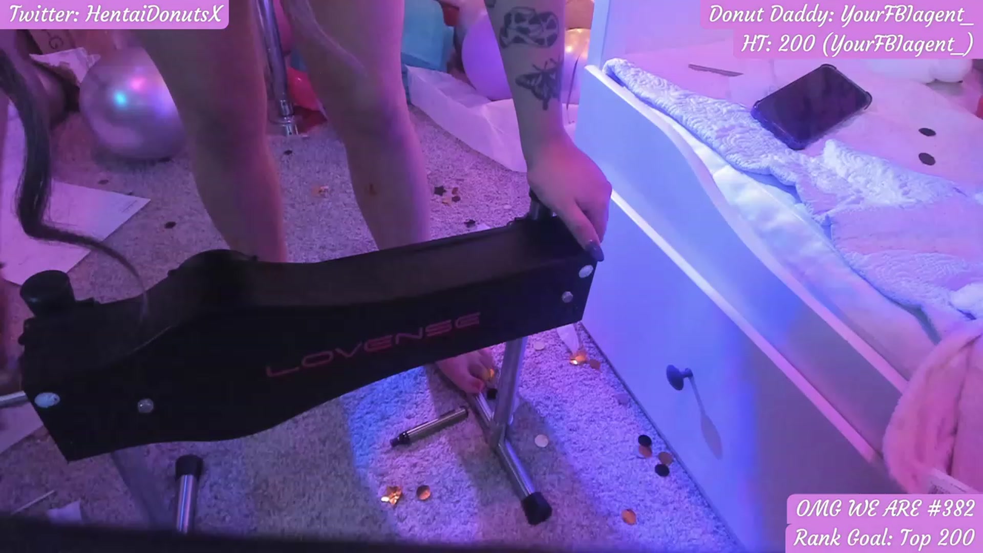Gallery image thumbnail from HentaiDonuts's myfreecams stream on, 04/01/2023, 08:39 image 17 of 20