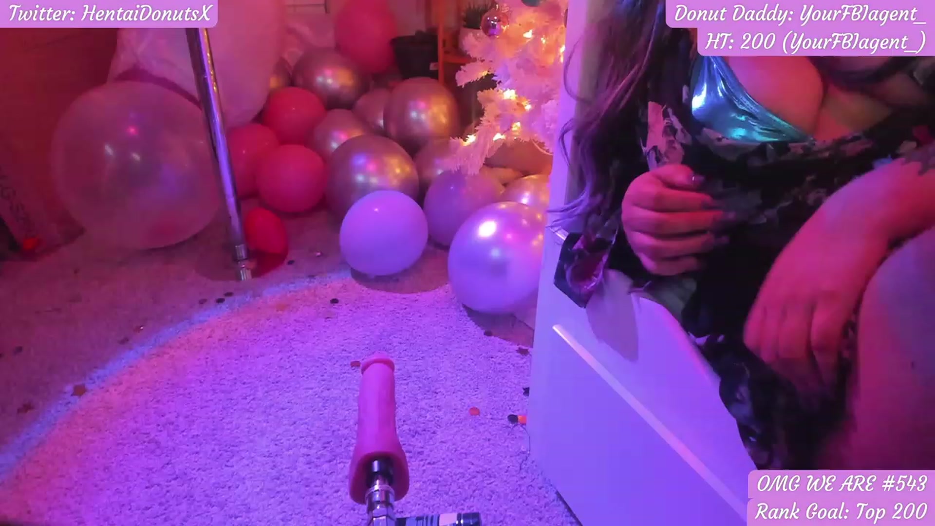 Gallery image thumbnail from HentaiDonuts's myfreecams stream on, 04/01/2023, 09:50 image 16 of 20