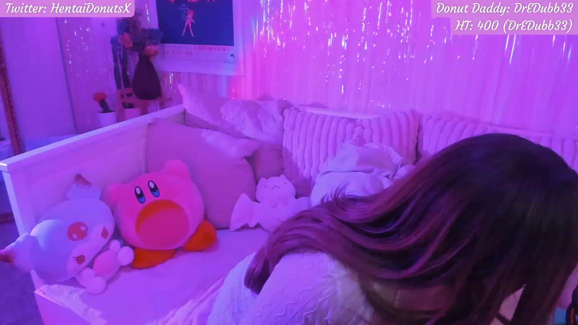 Gallery image thumbnail from HentaiDonuts's myfreecams stream on, 06/24/2023, 06:18 image 8 of 20