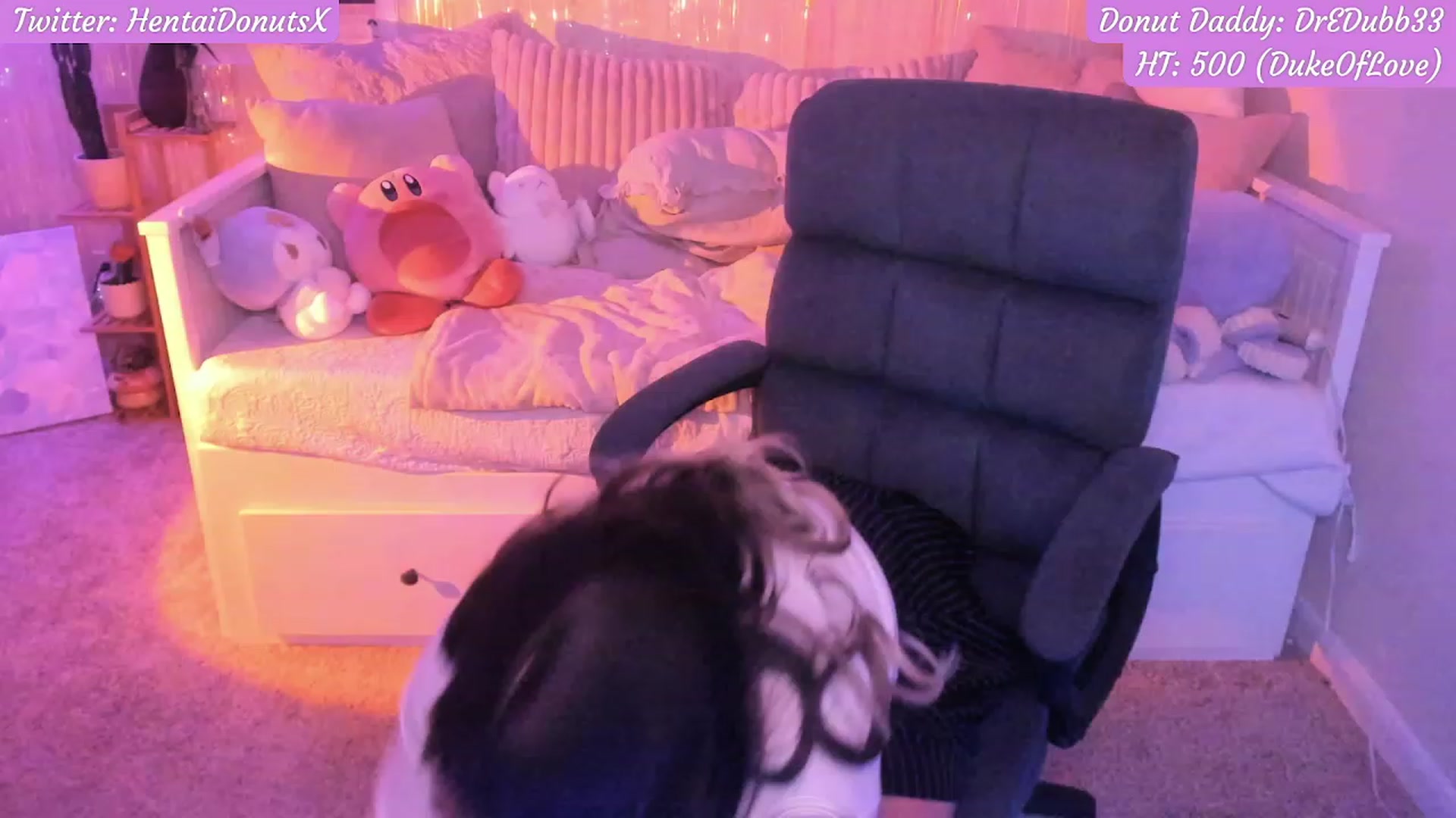 Gallery image thumbnail from HentaiDonuts's myfreecams stream on, 07/07/2023, 05:40 image 13 of 20