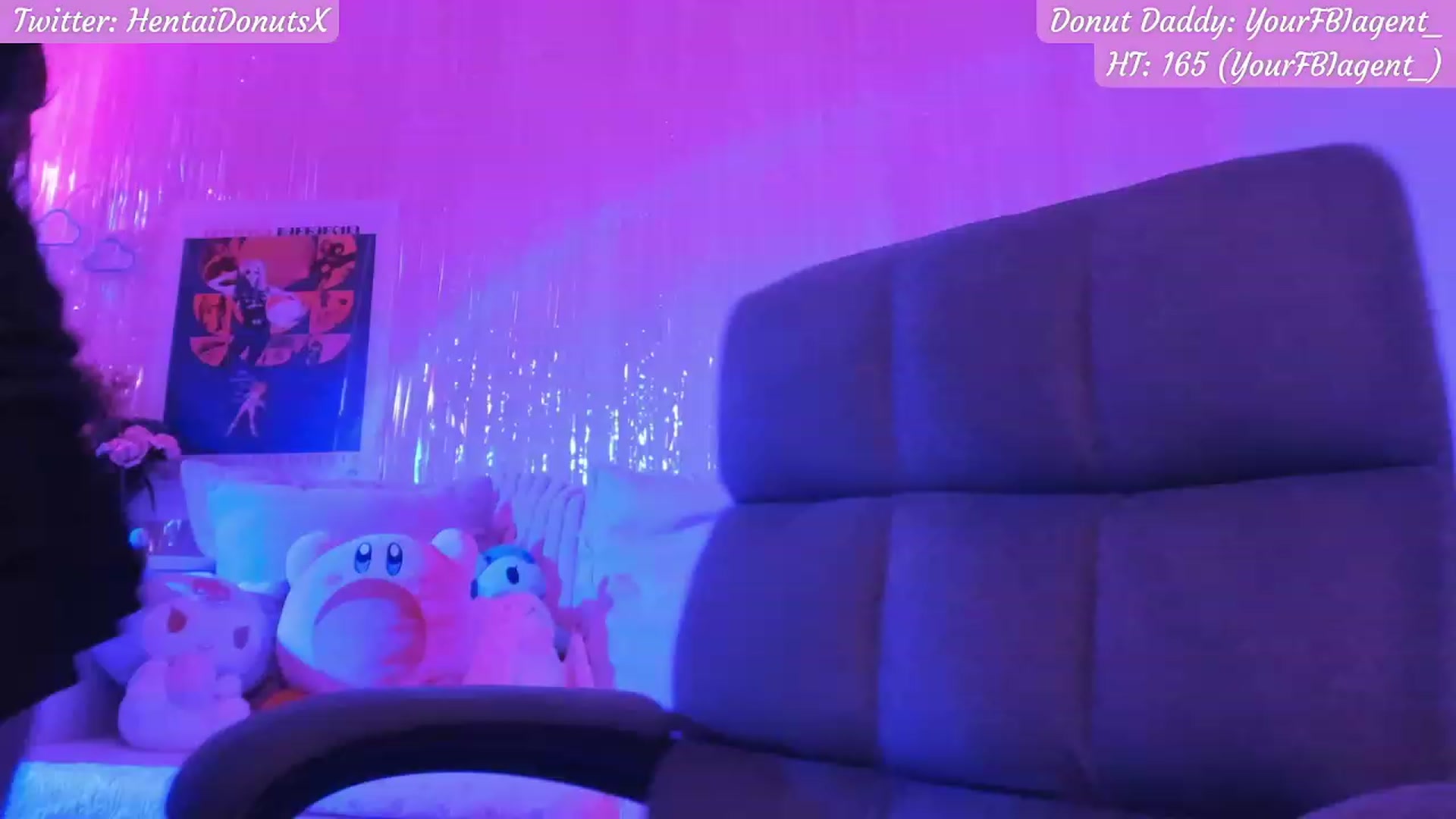 Gallery image thumbnail from HentaiDonuts's myfreecams stream on, 07/13/2023, 04:31 image 16 of 20
