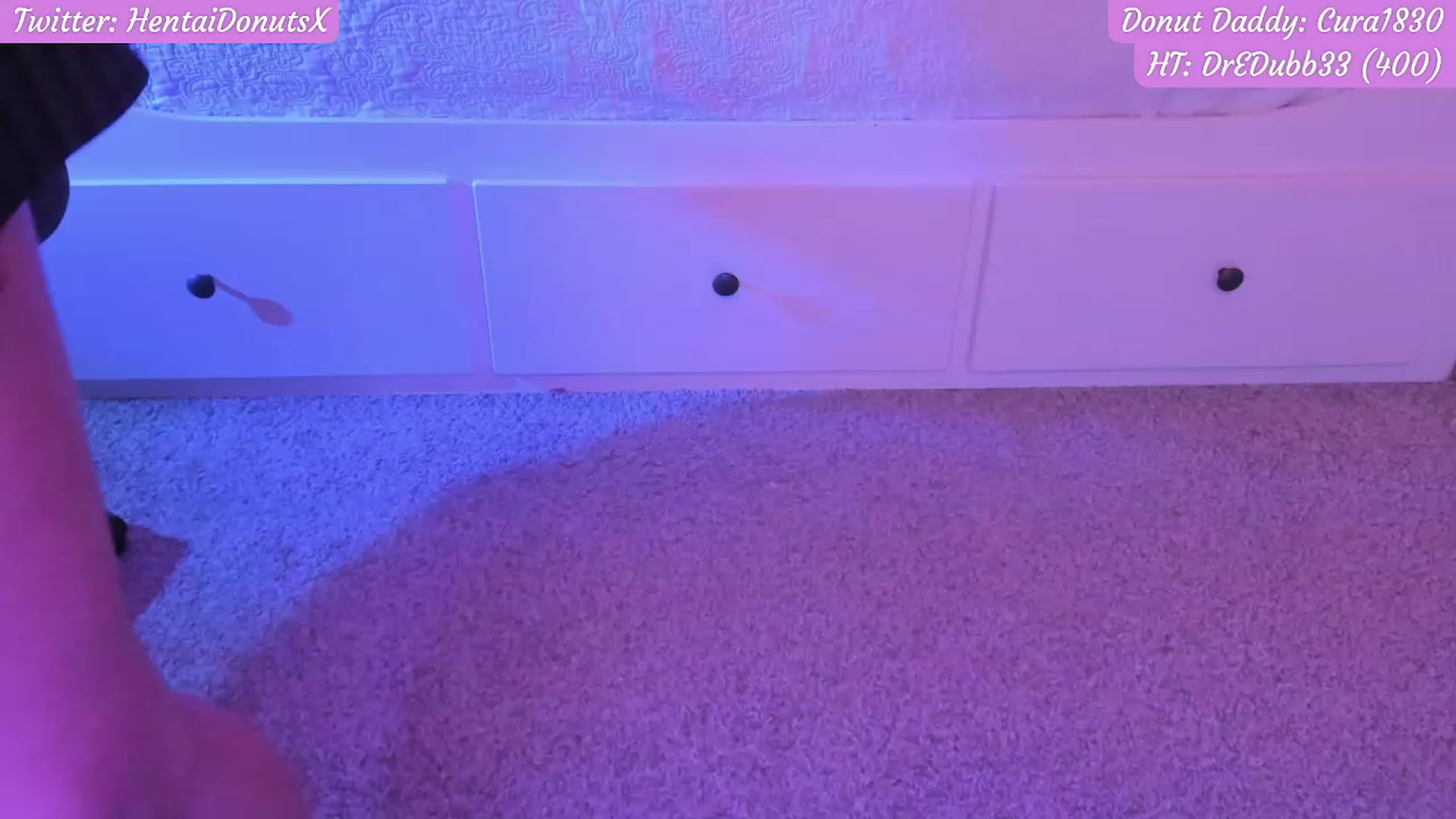 Gallery image thumbnail from HentaiDonuts's myfreecams stream on, 08/11/2023, 05:06 image 9 of 20
