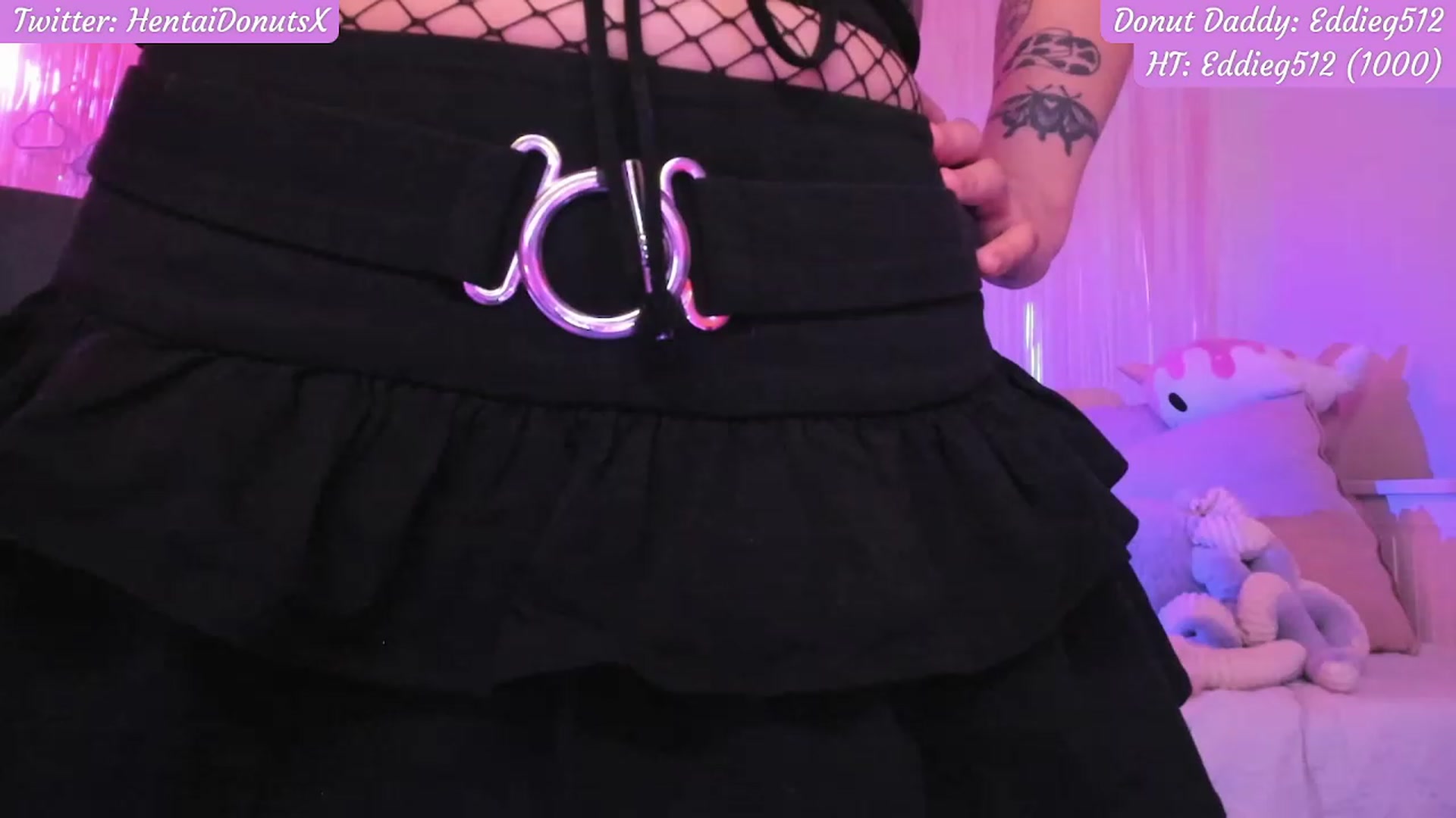 Gallery image thumbnail from HentaiDonuts's myfreecams stream on, 08/14/2023, 06:53 image 4 of 20