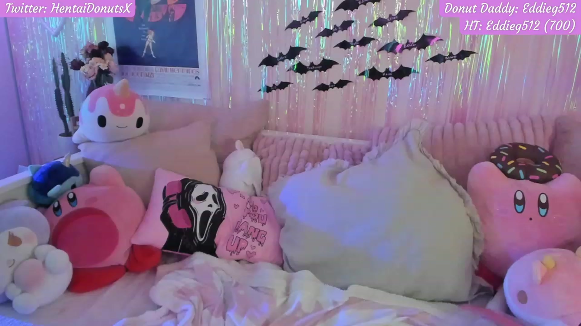 Gallery image thumbnail from HentaiDonuts's myfreecams stream on, 10/10/2023, 24:13 image 6 of 20