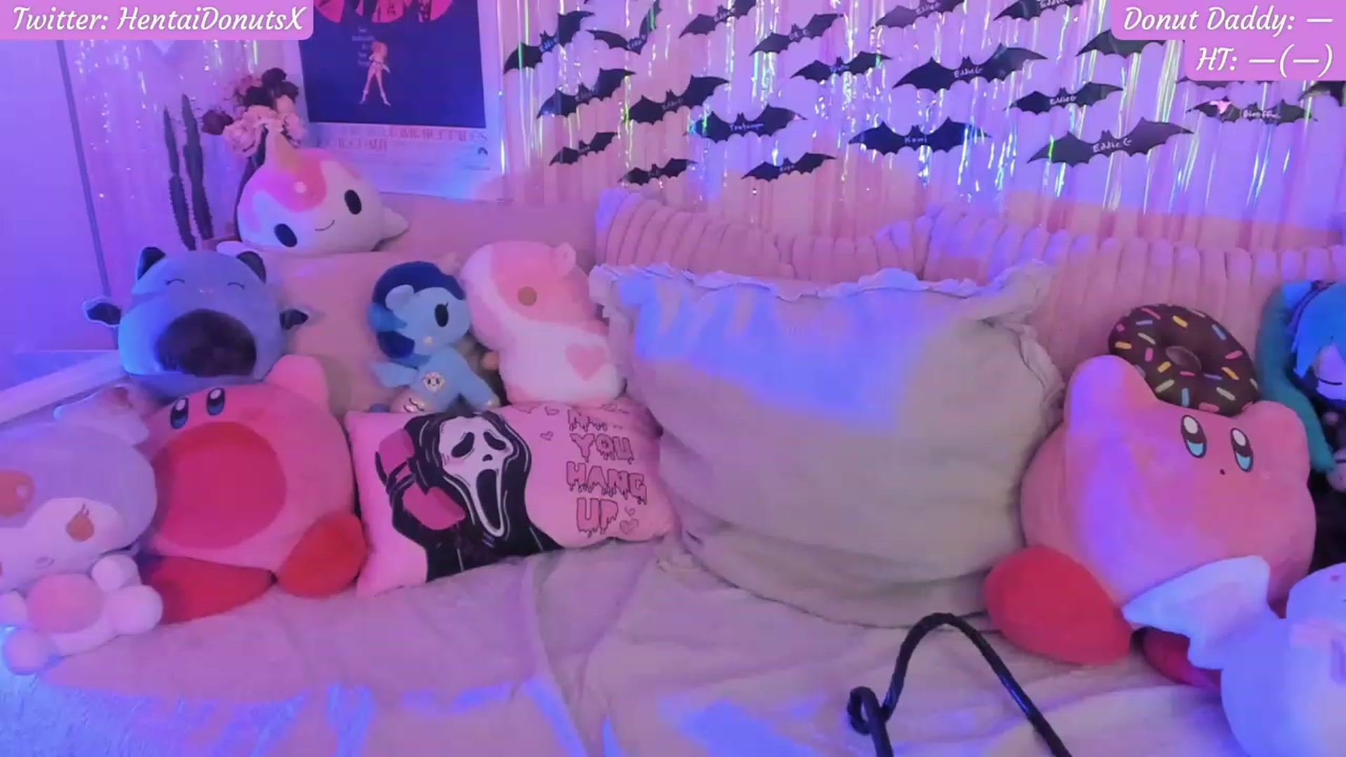 Gallery image thumbnail from HentaiDonuts's myfreecams stream on, 10/25/2023, 02:37 image 1 of 20
