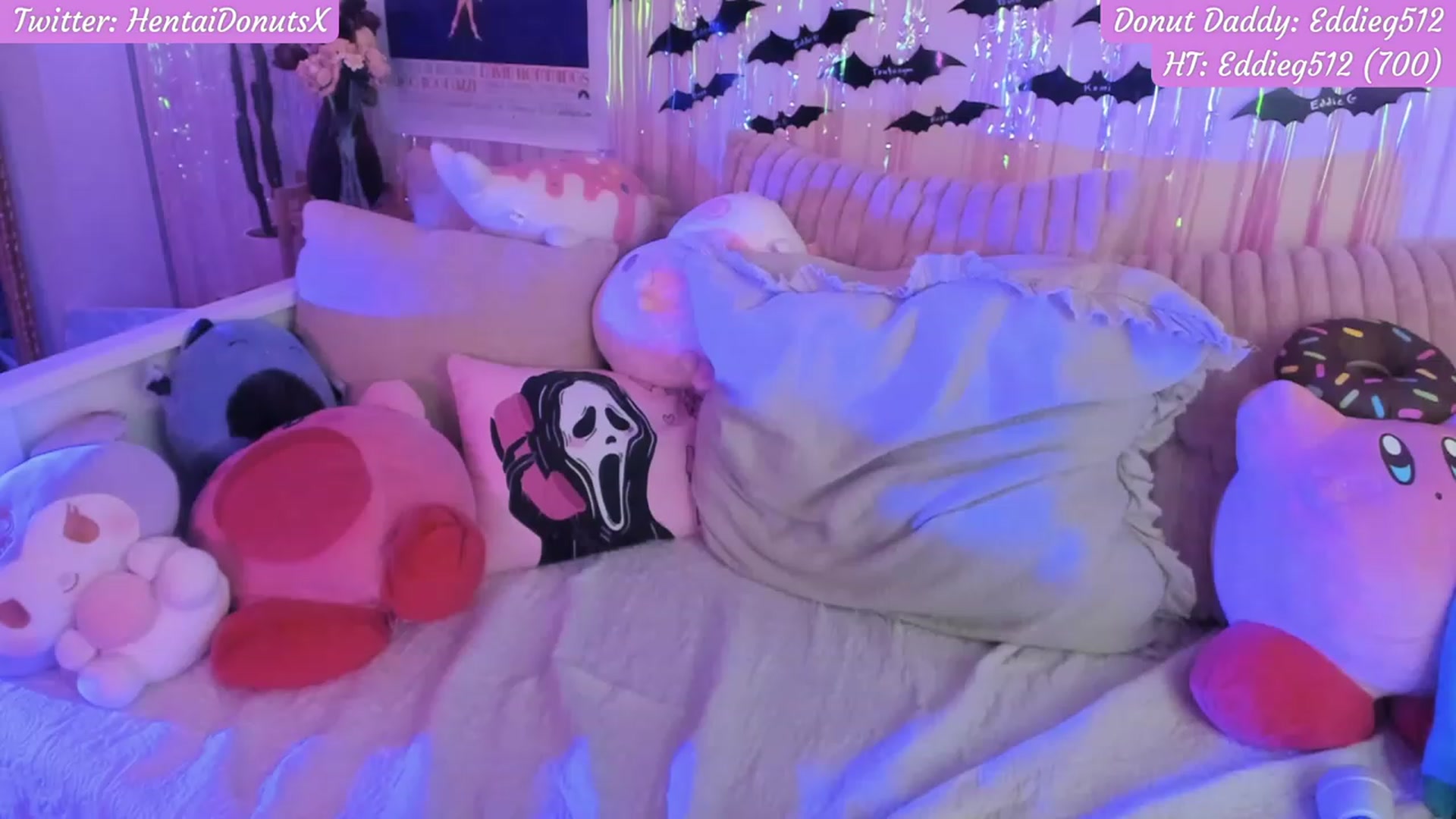 Gallery image thumbnail from HentaiDonuts's myfreecams stream on, 11/16/2023, 07:44 image 1 of 20