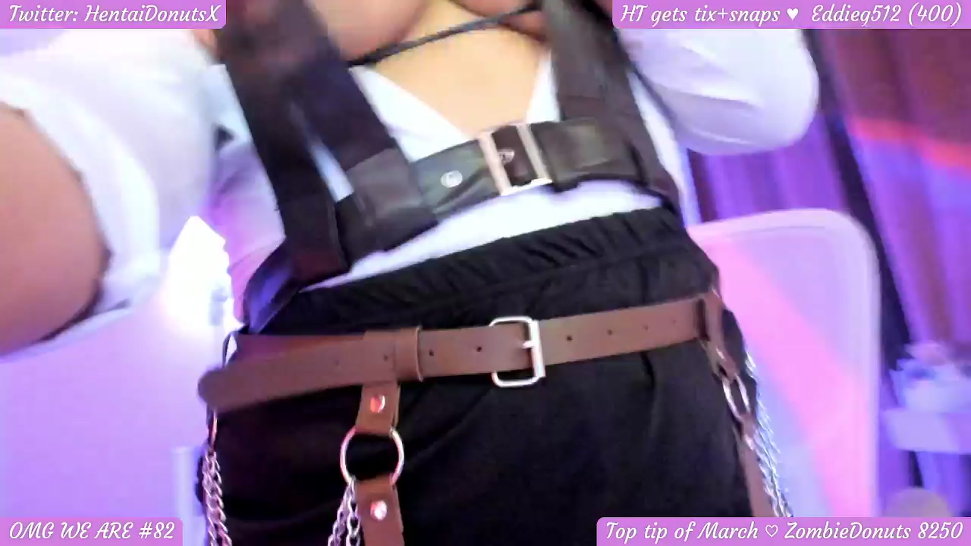 Gallery image thumbnail from HentaiDonuts's myfreecams stream on, 03/24/2024, 06:35 image 5 of 20