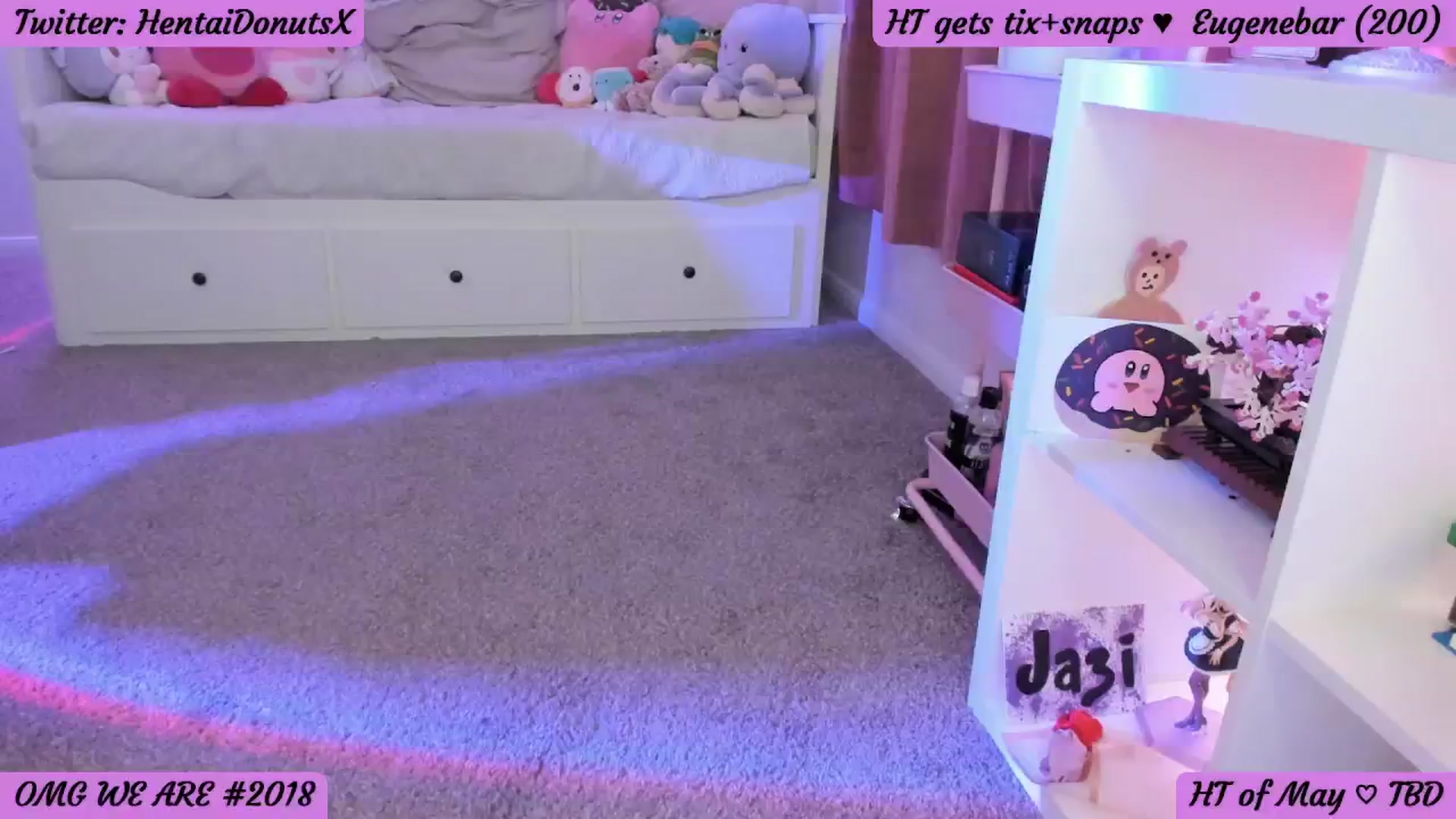 Gallery image thumbnail from HentaiDonuts's myfreecams stream on, 05/02/2024, 06:41 image 14 of 20