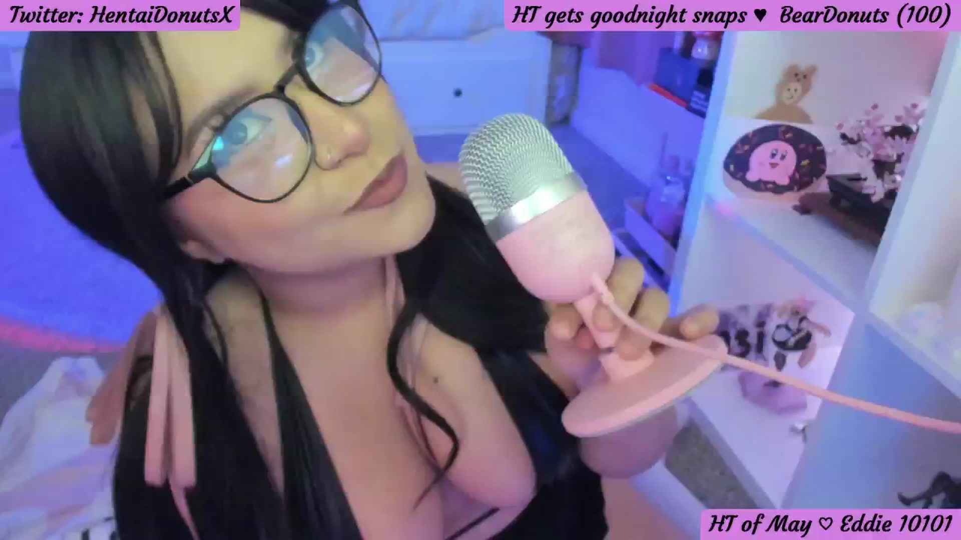 Gallery image thumbnail from HentaiDonuts's myfreecams stream on, 05/27/2024, 05:16 image 19 of 20