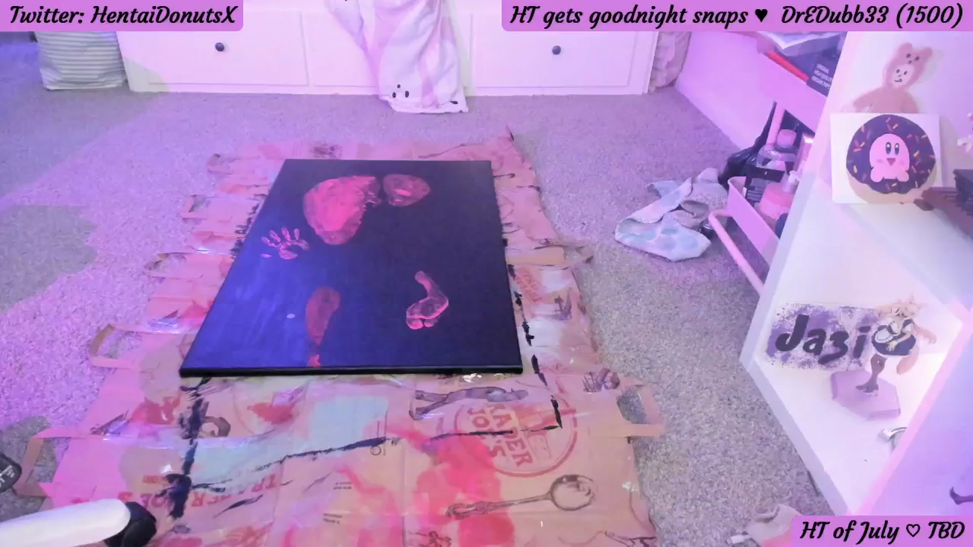 Gallery image thumbnail from HentaiDonuts's myfreecams stream on, 07/04/2024, 06:07 image 9 of 20