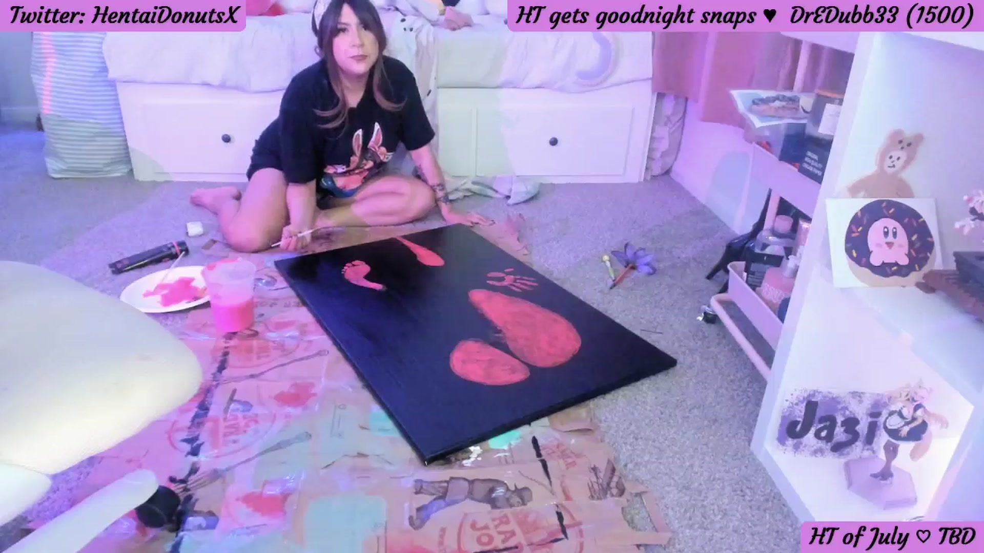 Gallery image thumbnail from HentaiDonuts's myfreecams stream on, 07/04/2024, 07:42 image 14 of 20