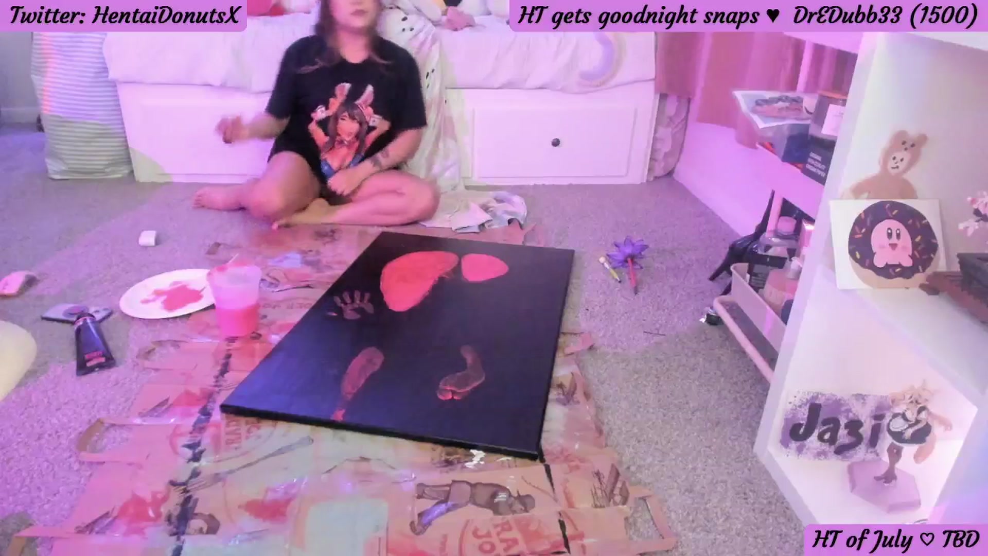 Gallery image thumbnail from HentaiDonuts's myfreecams stream on, 07/04/2024, 07:42 image 7 of 20