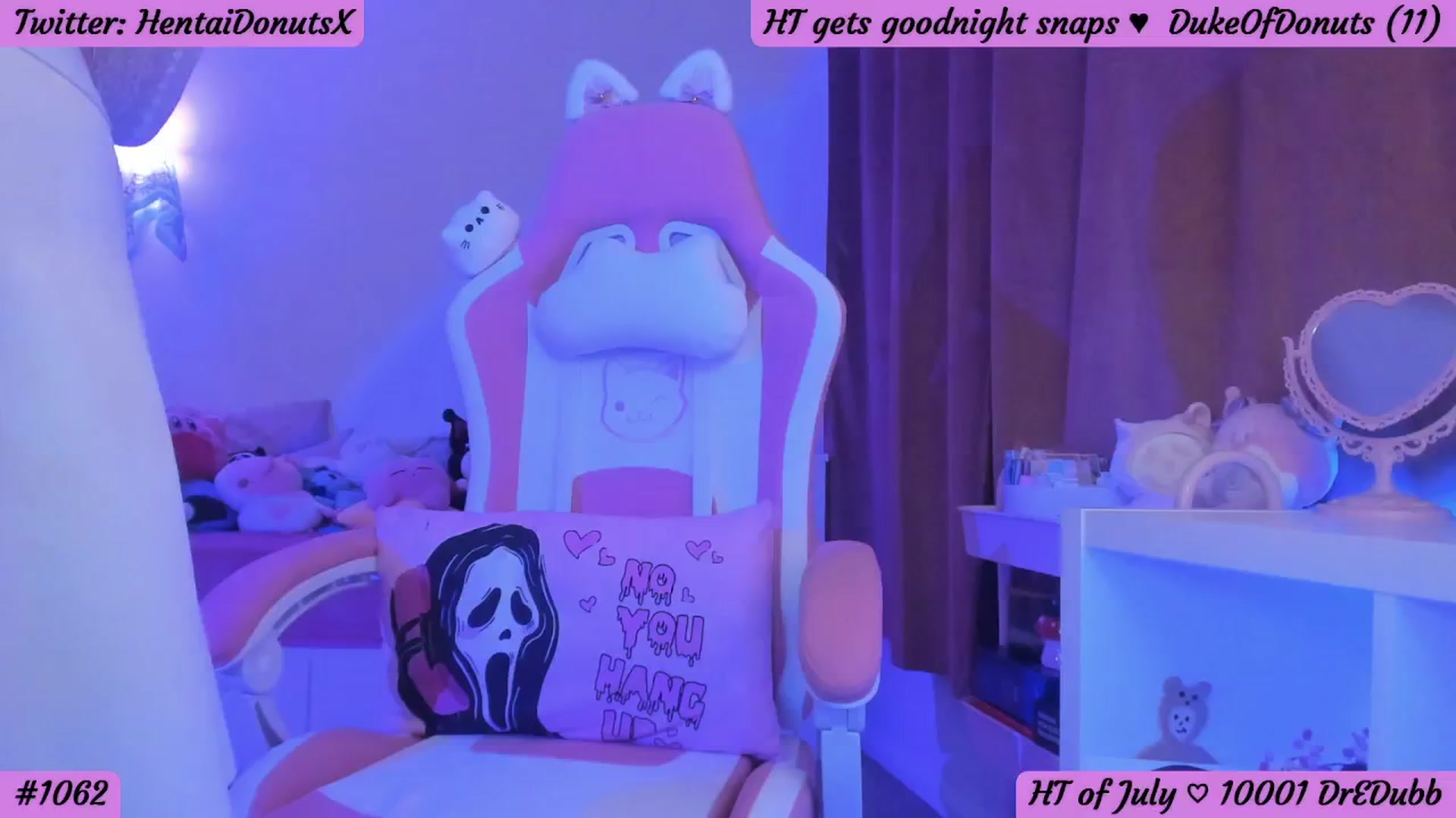 Gallery image thumbnail from HentaiDonuts's myfreecams stream on, 07/29/2024, 06:53 image 7 of 20