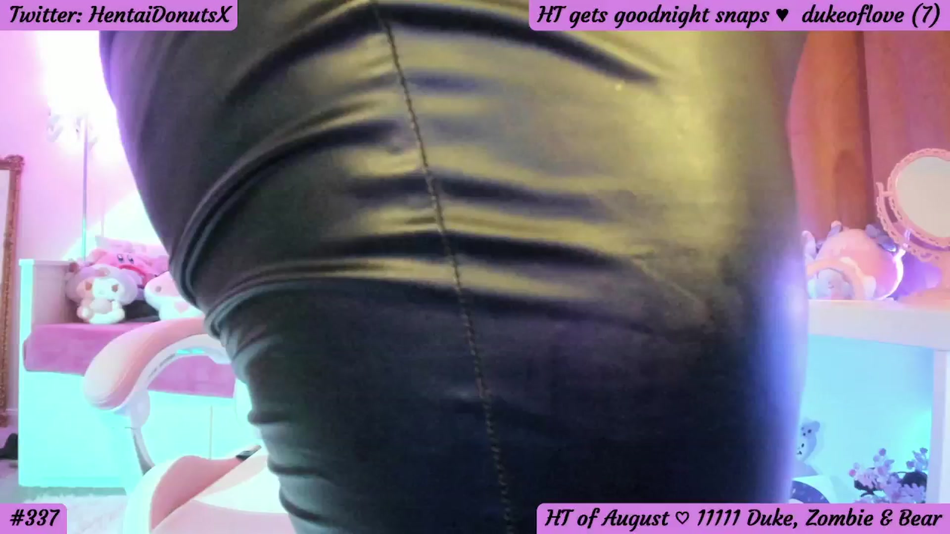 Gallery image thumbnail from HentaiDonuts's myfreecams stream on, 08/23/2024, 08:32 image 2 of 20
