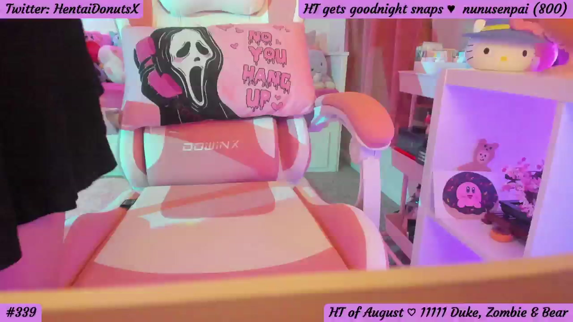 Gallery image thumbnail from HentaiDonuts's myfreecams stream on, 08/25/2024, 08:25 image 1 of 20