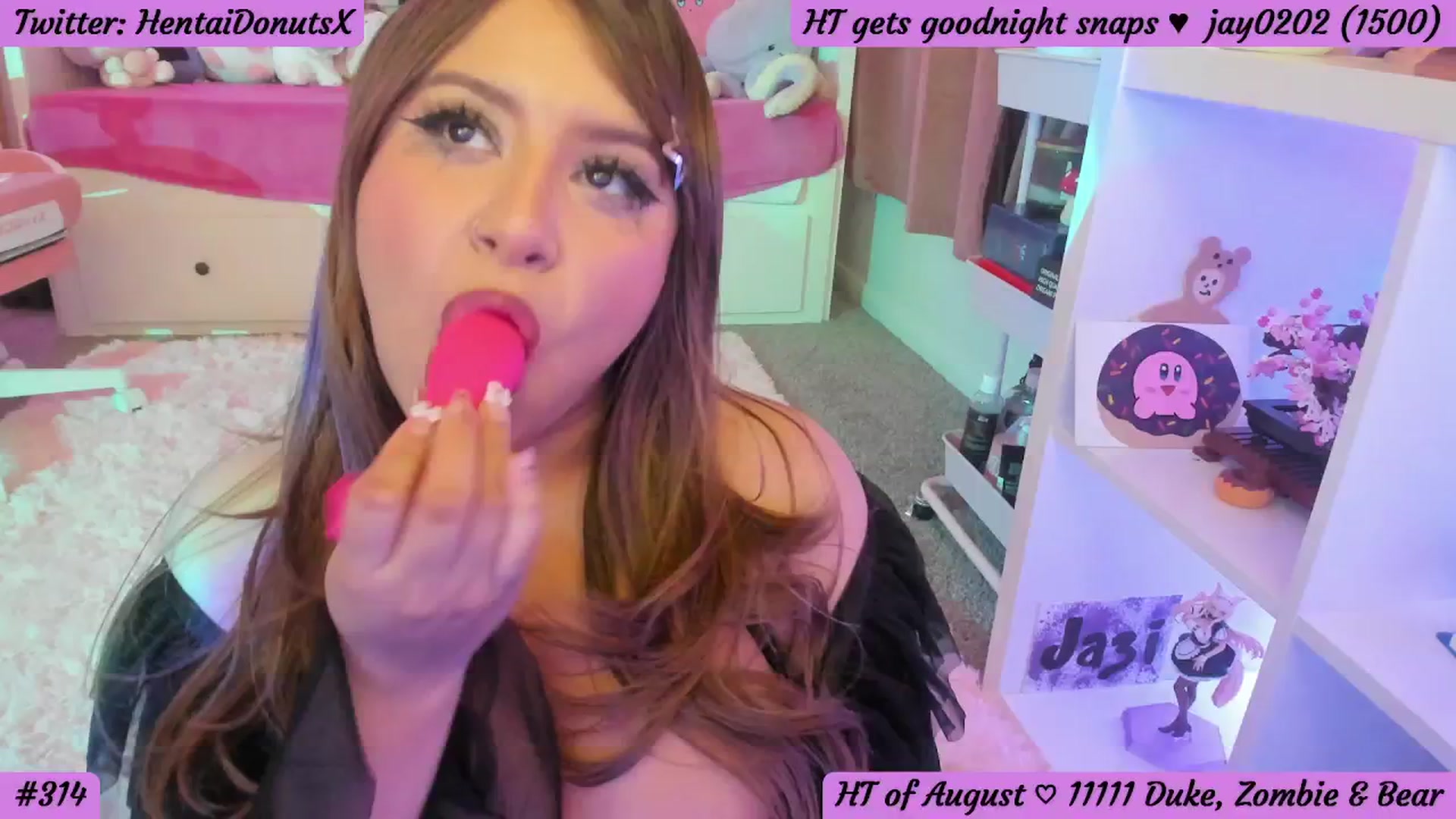 Gallery image thumbnail from HentaiDonuts's myfreecams stream on, 08/26/2024, 06:45 image 1 of 20