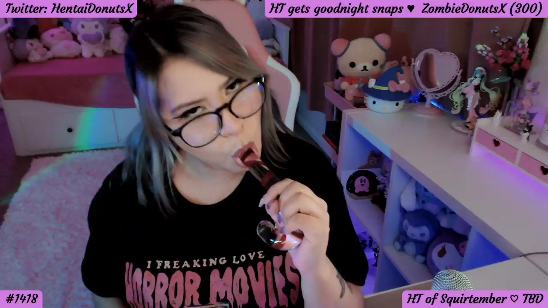 Gallery image thumbnail from HentaiDonuts's myfreecams stream on, 09/02/2024, 06:56 image 14 of 20