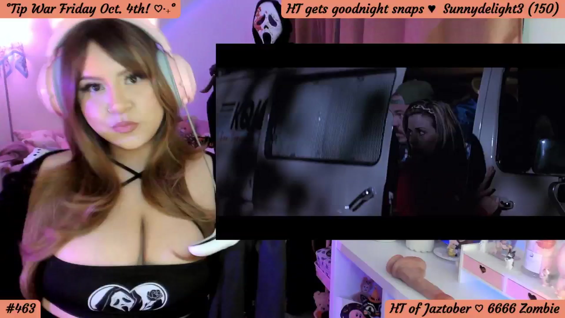 Gallery image thumbnail from HentaiDonuts's myfreecams stream on, 10/04/2024, 04:44 image 13 of 20