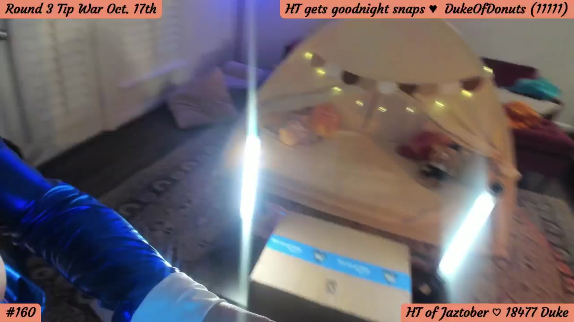 Gallery image thumbnail from HentaiDonuts's myfreecams stream on, 10/18/2024, 05:50 image 11 of 20