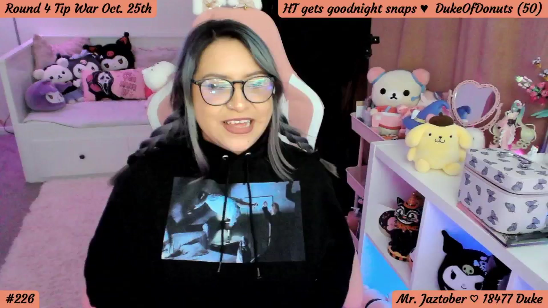 Gallery image thumbnail from HentaiDonuts's myfreecams stream on, 10/25/2024, 06:50 image 7 of 20