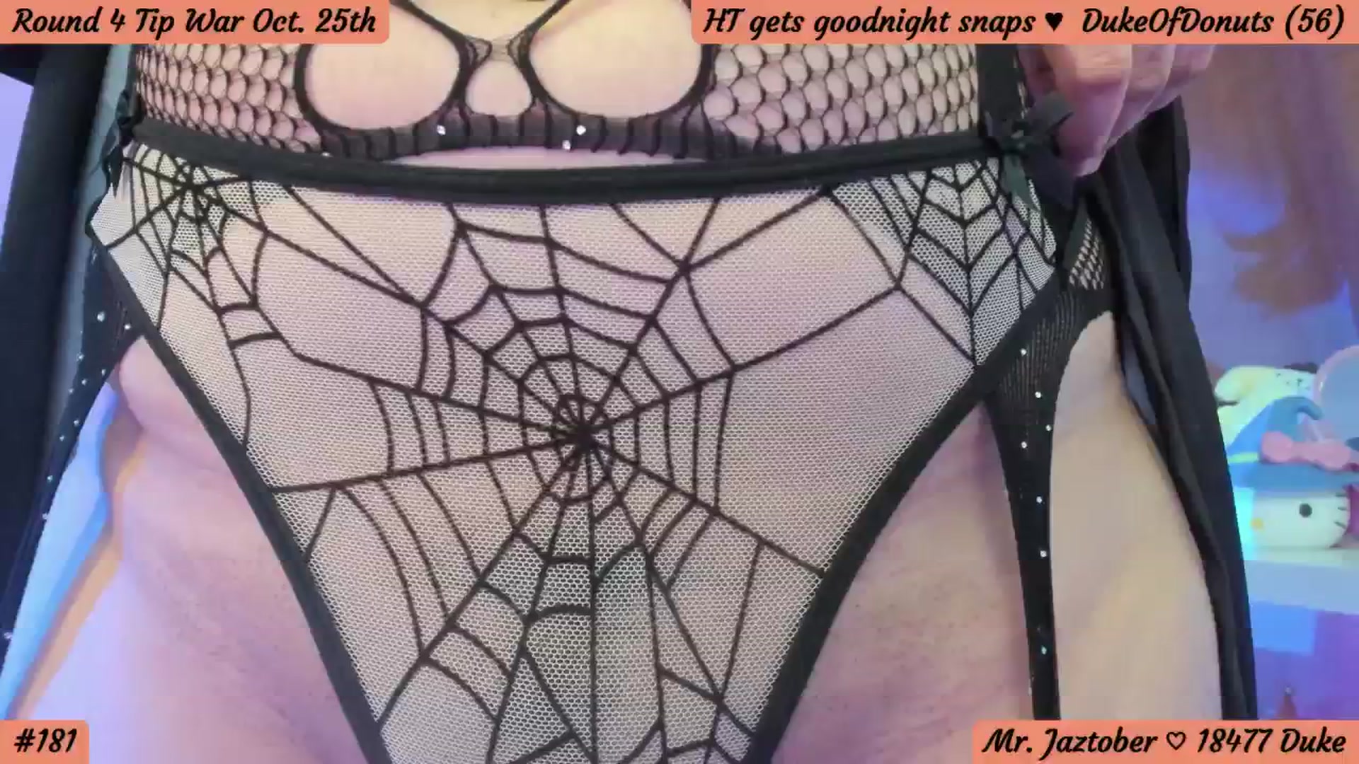 Gallery image thumbnail from HentaiDonuts's myfreecams stream on, 10/27/2024, 04:52 image 10 of 20