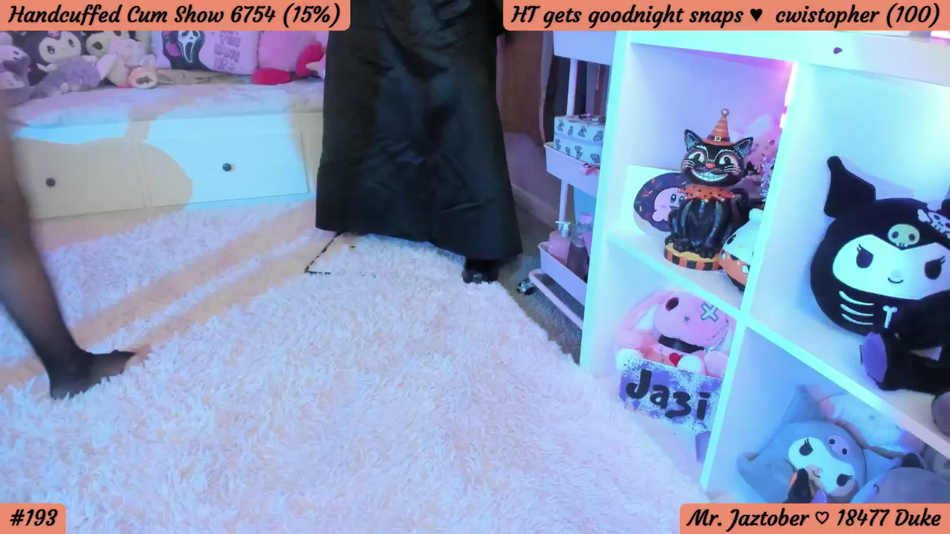 Gallery image thumbnail from HentaiDonuts's myfreecams stream on, 10/29/2024, 09:04 image 20 of 20