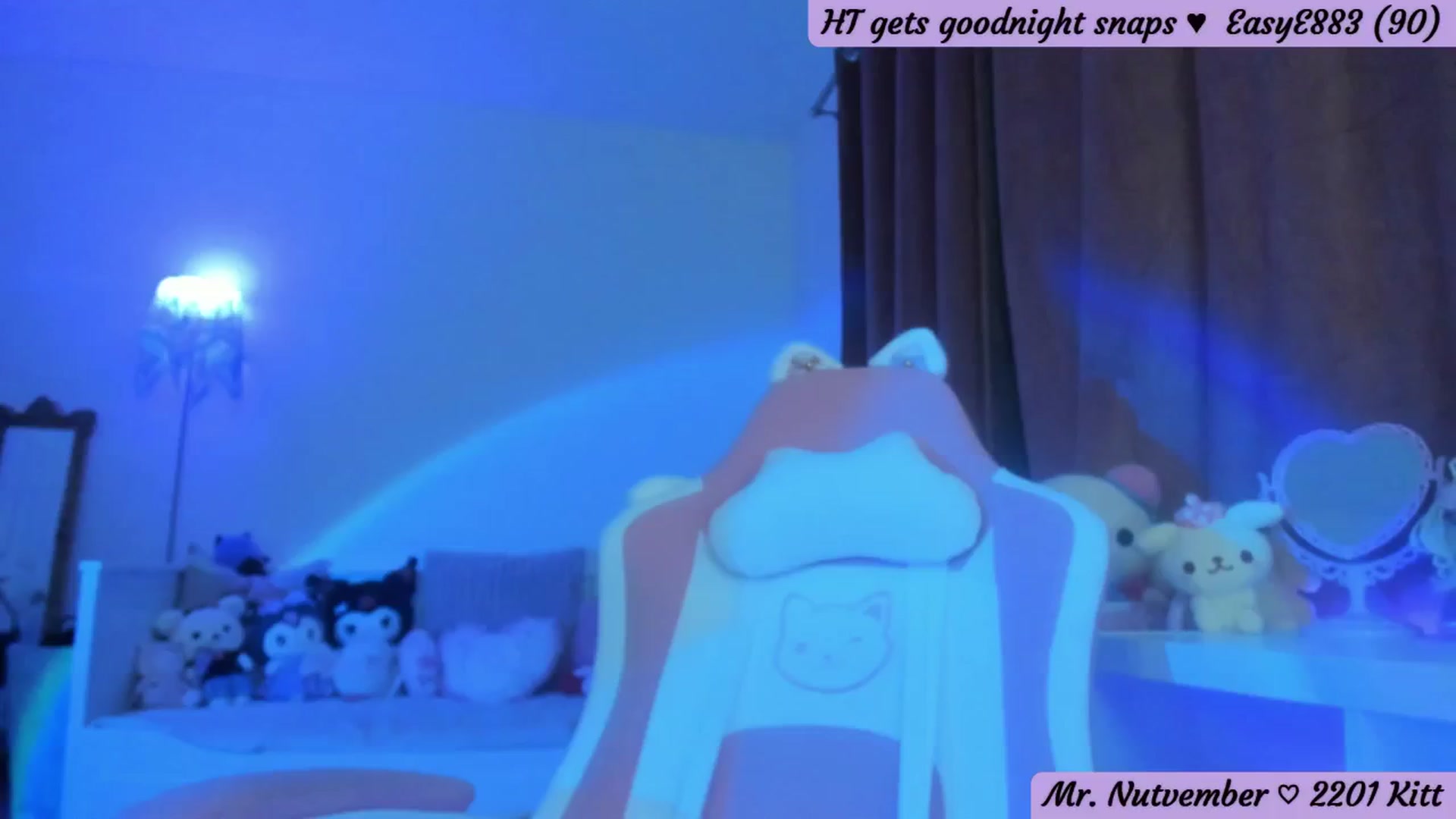 Gallery image thumbnail from HentaiDonuts's myfreecams stream on, 11/19/2024, 08:27 image 14 of 20