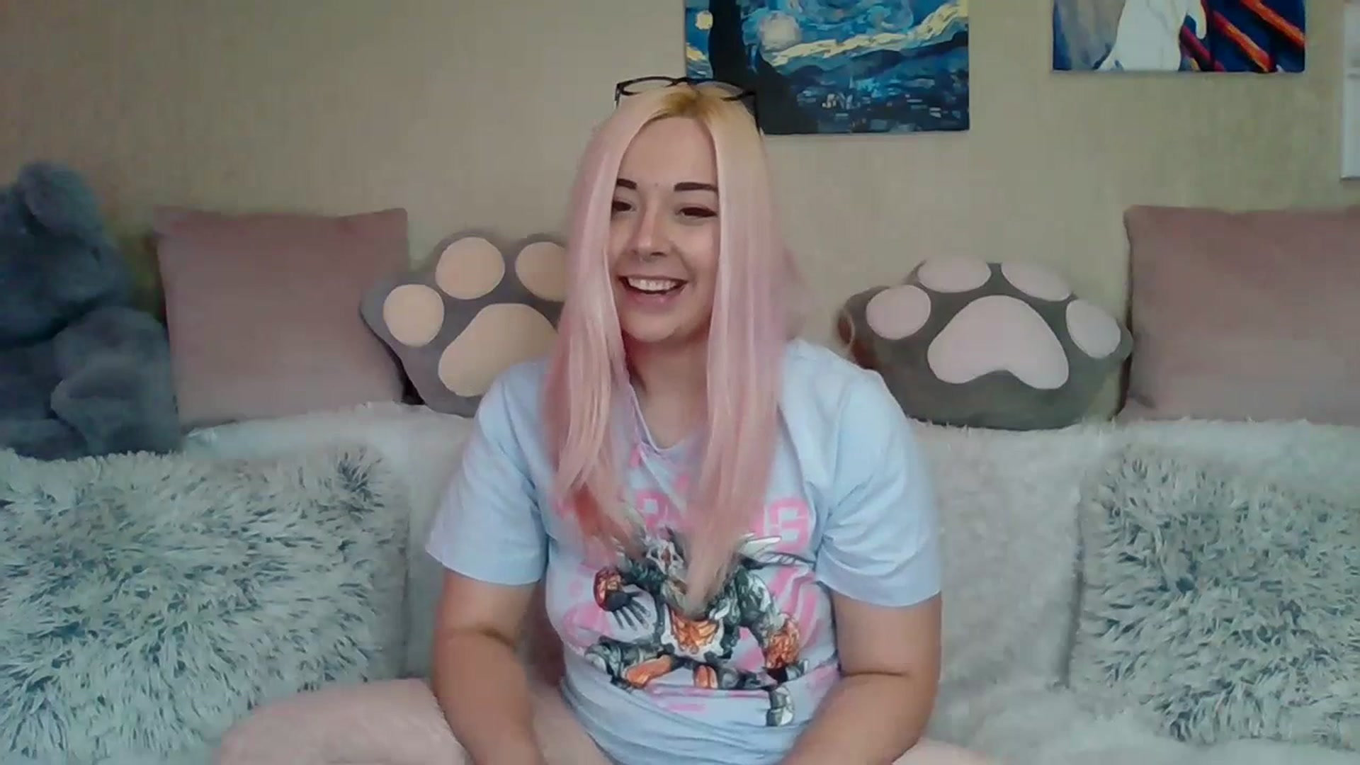 Gallery image thumbnail from HentaiKoi's myfreecams stream on, 07/20/2023, 13:03 image 17 of 20