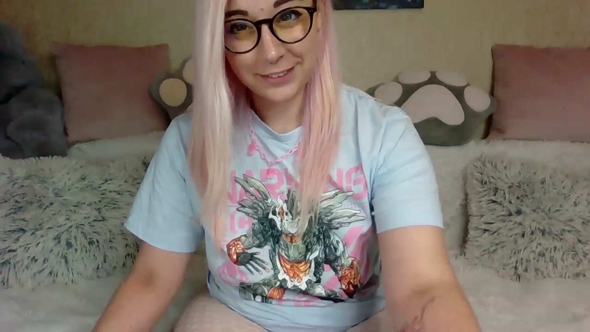 Gallery image thumbnail from HentaiKoi's myfreecams stream on, 07/20/2023, 15:44 image 13 of 20