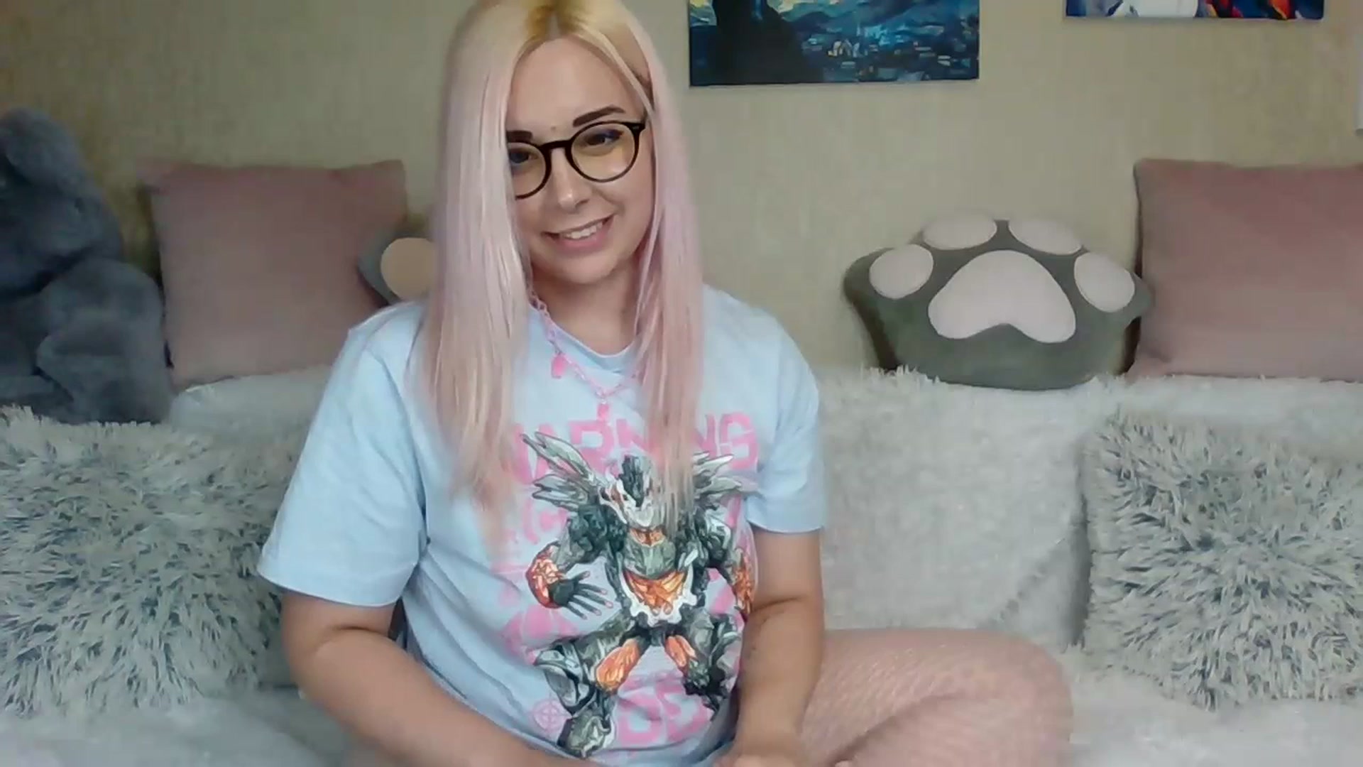 Gallery image thumbnail from HentaiKoi's myfreecams stream on, 07/20/2023, 15:44 image 18 of 20