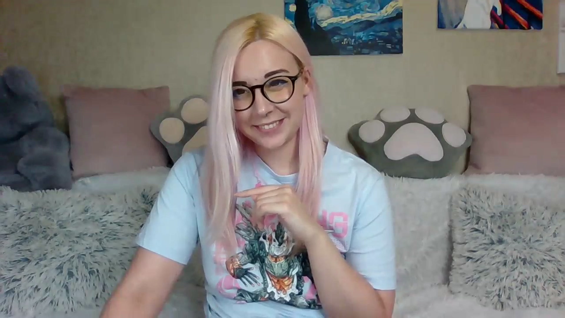 Gallery image thumbnail from HentaiKoi's myfreecams stream on, 07/20/2023, 15:44 image 9 of 20