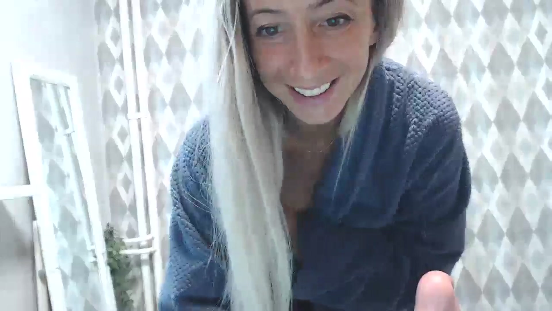 Gallery image thumbnail from HerEyeSXs's myfreecams stream on, 09/30/2024, 09:12 image 16 of 20