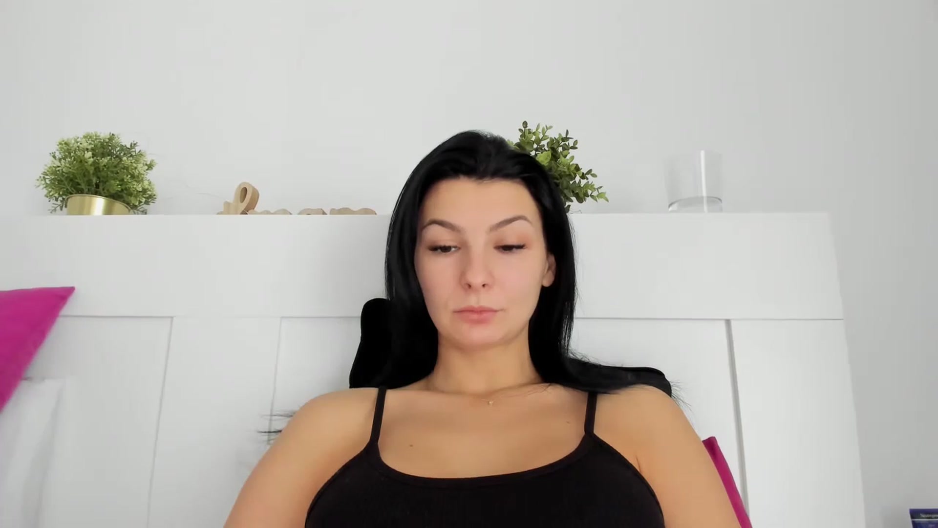Gallery image thumbnail from HeraWild's myfreecams stream on, 01/09/2023, 12:09 image 6 of 20