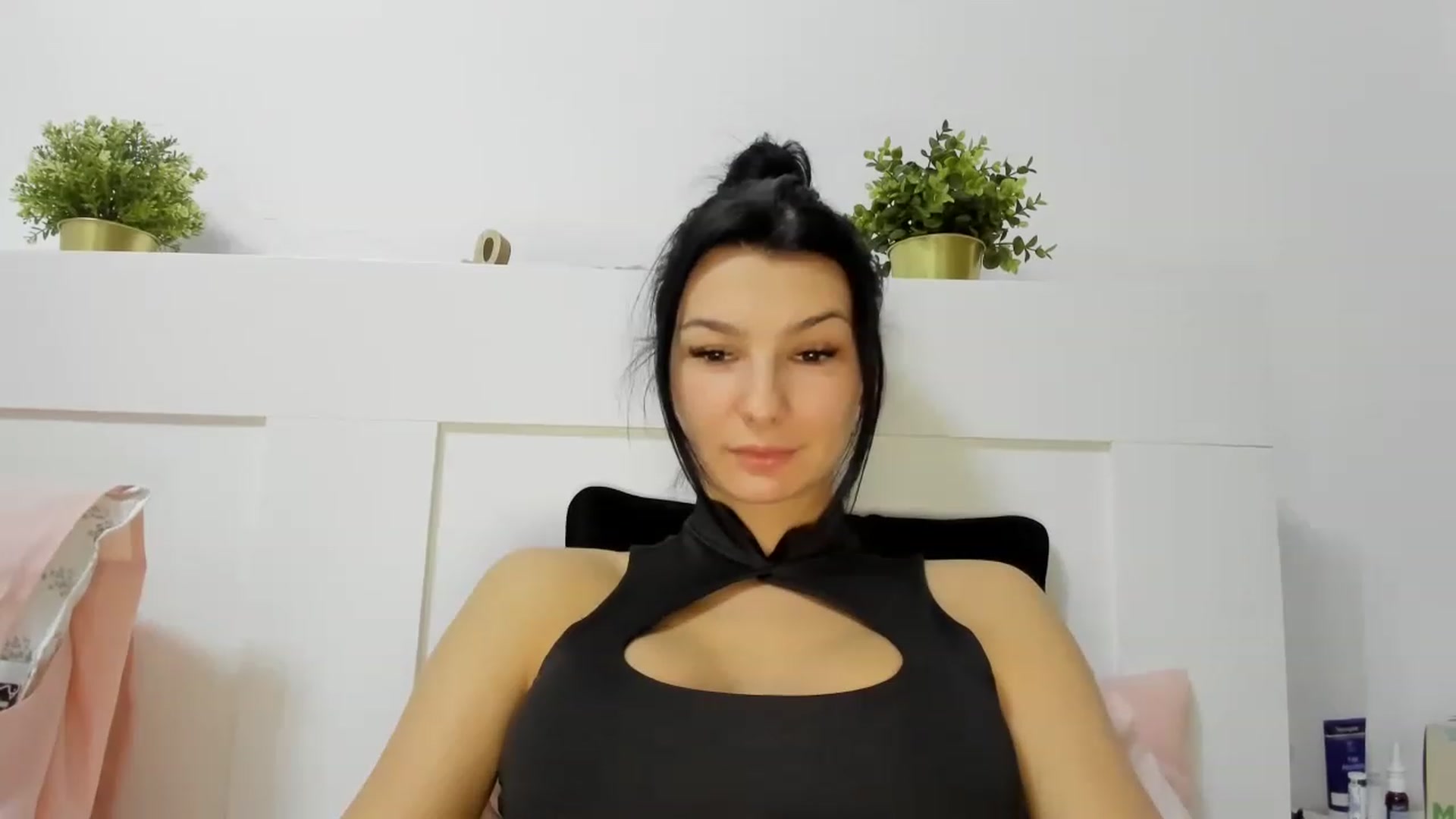 Gallery image thumbnail from HeraWild's myfreecams stream on, 01/26/2023, 12:26 image 11 of 20