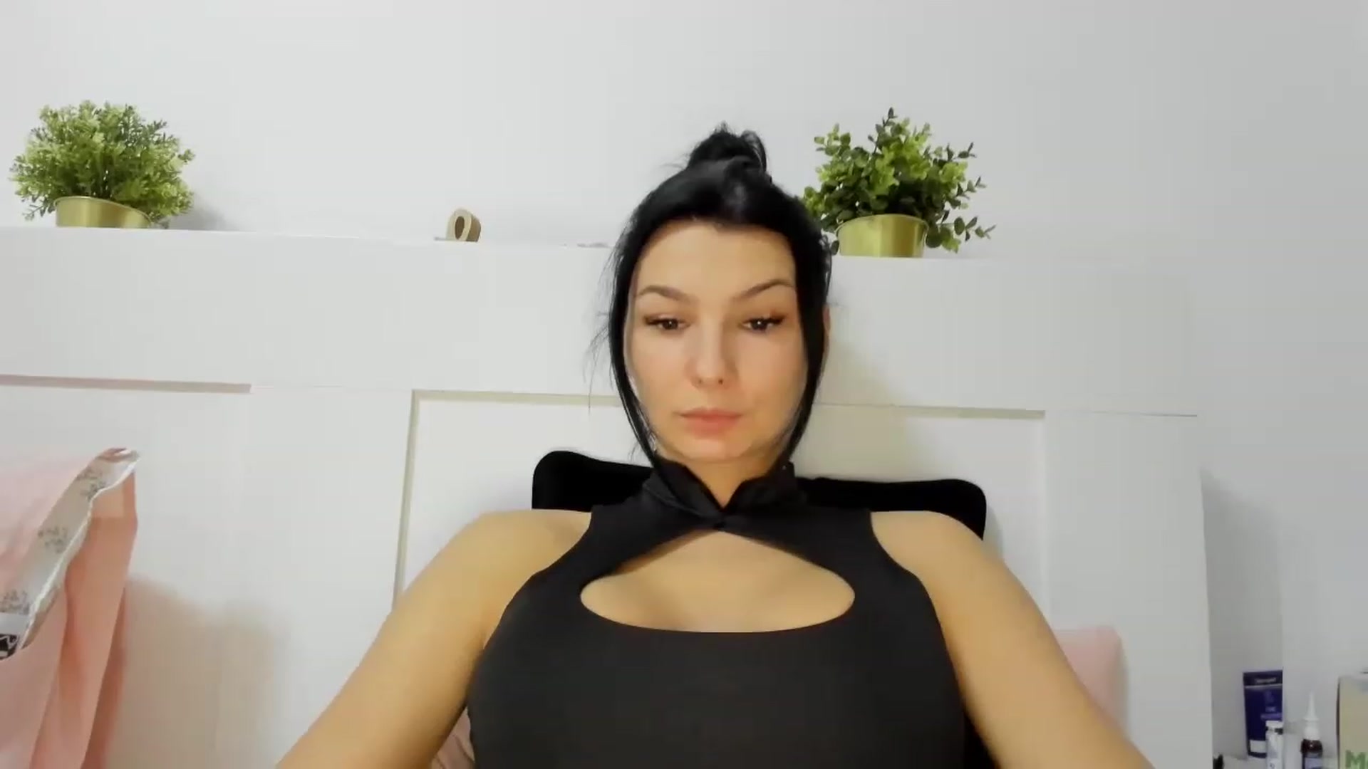 Gallery image thumbnail from HeraWild's myfreecams stream on, 01/26/2023, 12:26 image 10 of 20