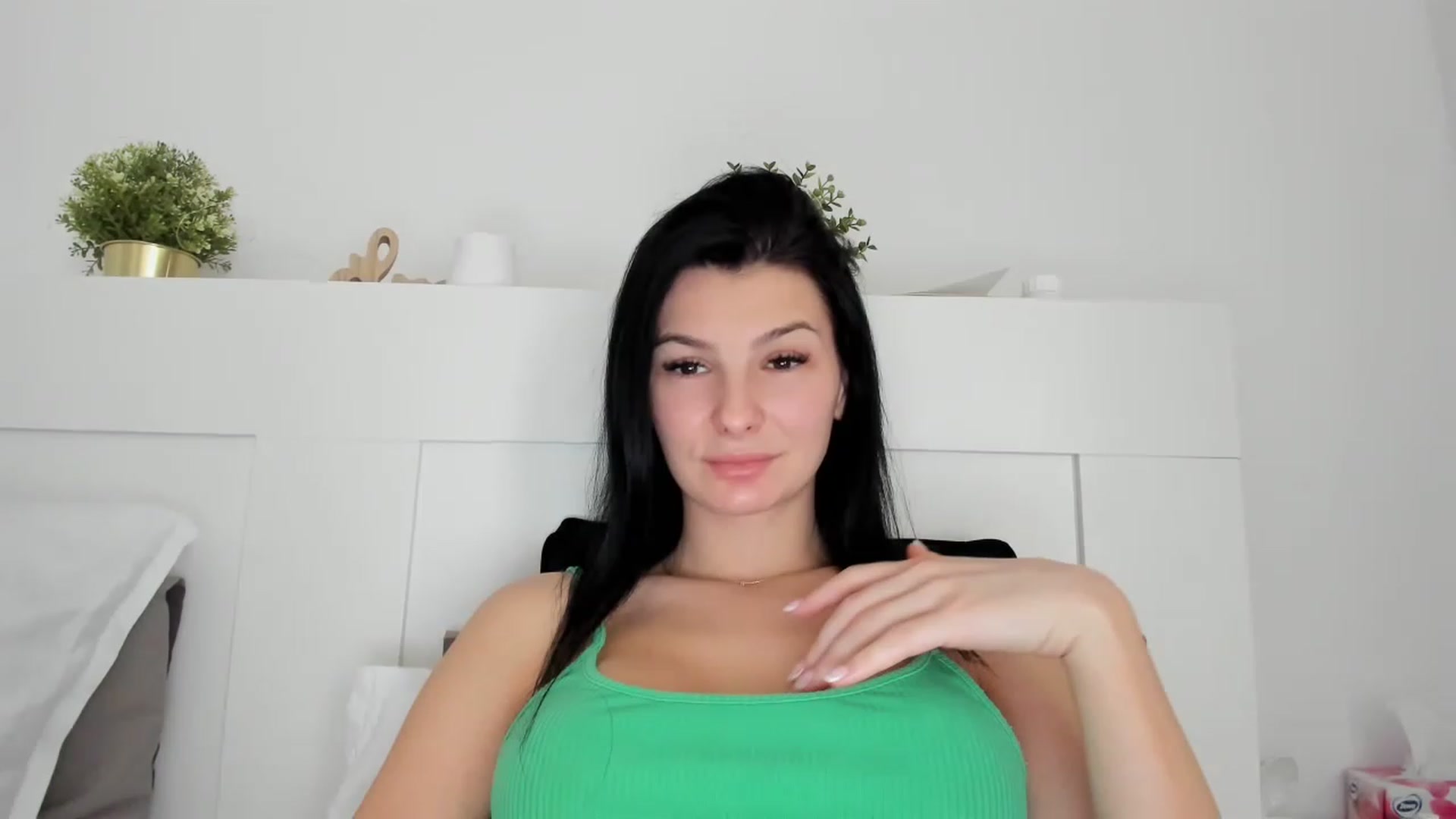 Gallery image thumbnail from HeraWild's myfreecams stream on, 03/20/2023, 12:17 image 5 of 20