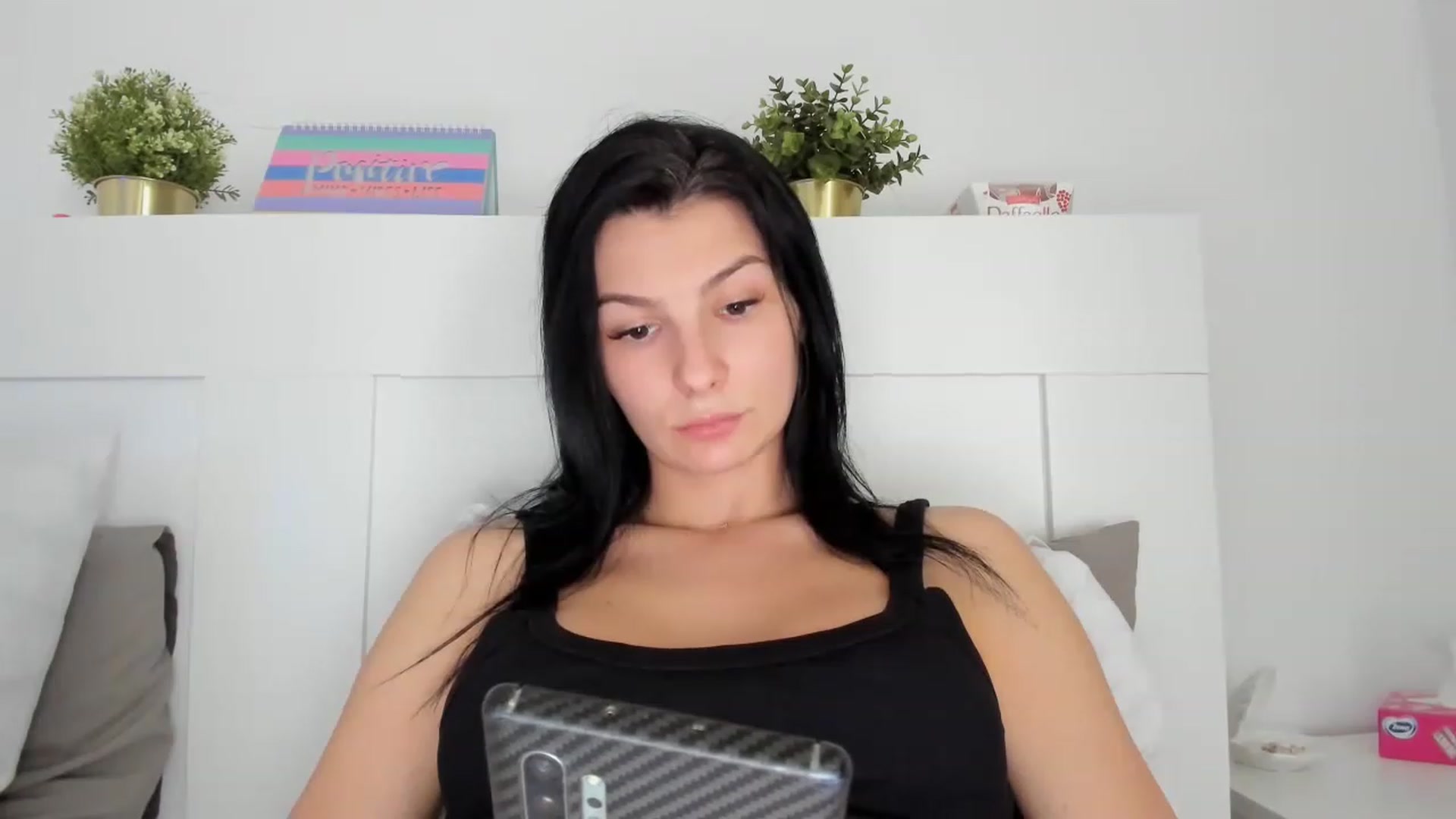 Gallery image thumbnail from HeraWild's myfreecams stream on, 04/06/2023, 13:41 image 11 of 20