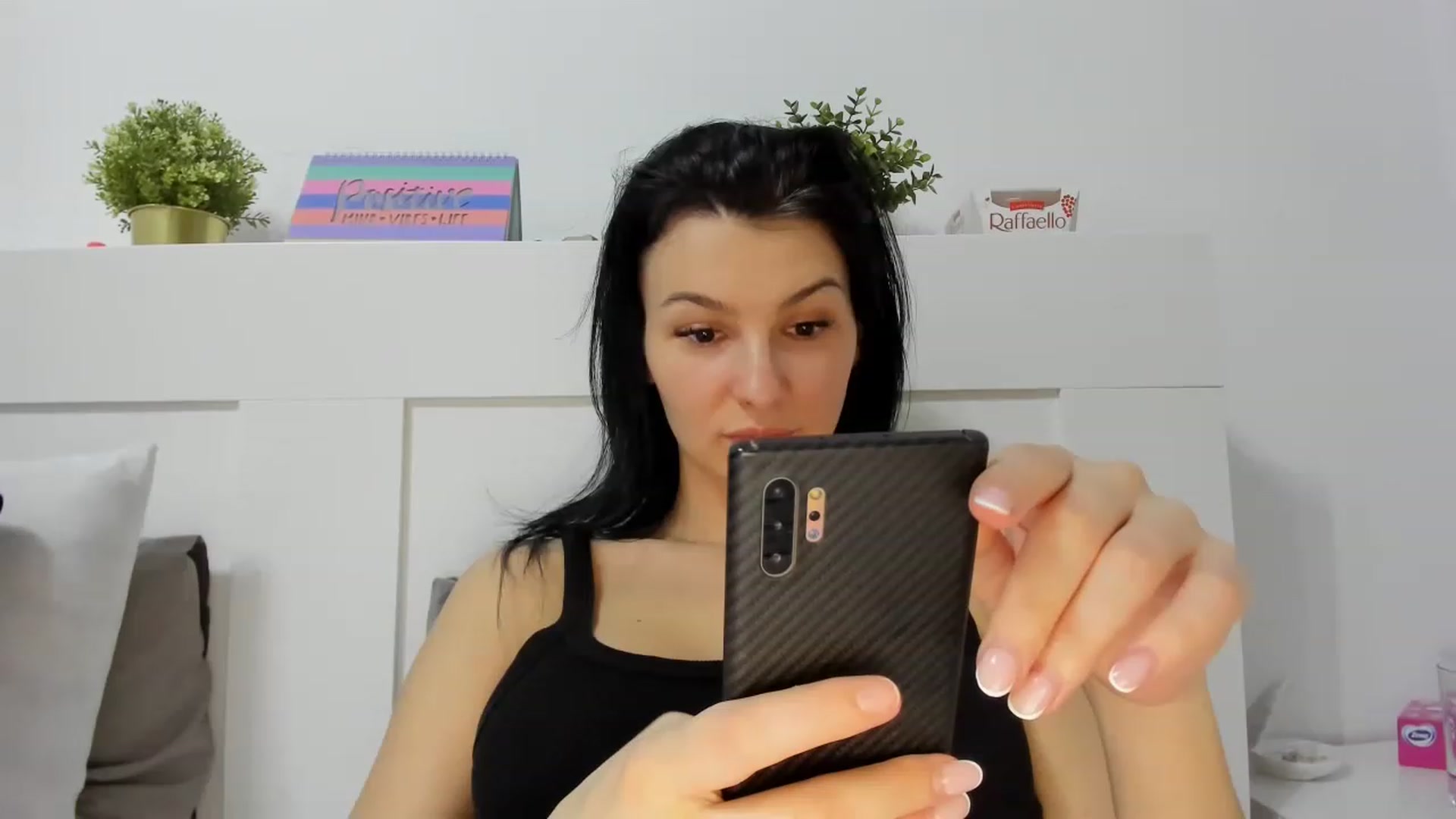 Gallery image thumbnail from HeraWild's myfreecams stream on, 04/06/2023, 17:12 image 4 of 20