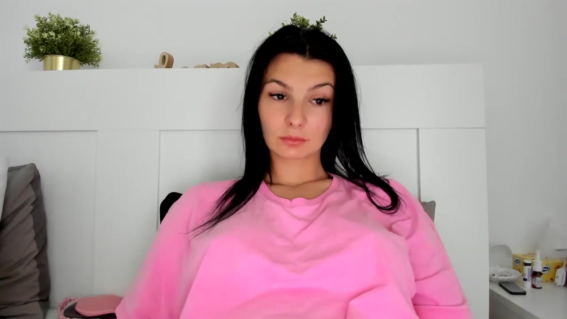 Gallery image thumbnail from HeraWild's myfreecams stream on, 05/02/2023, 11:40 image 9 of 20