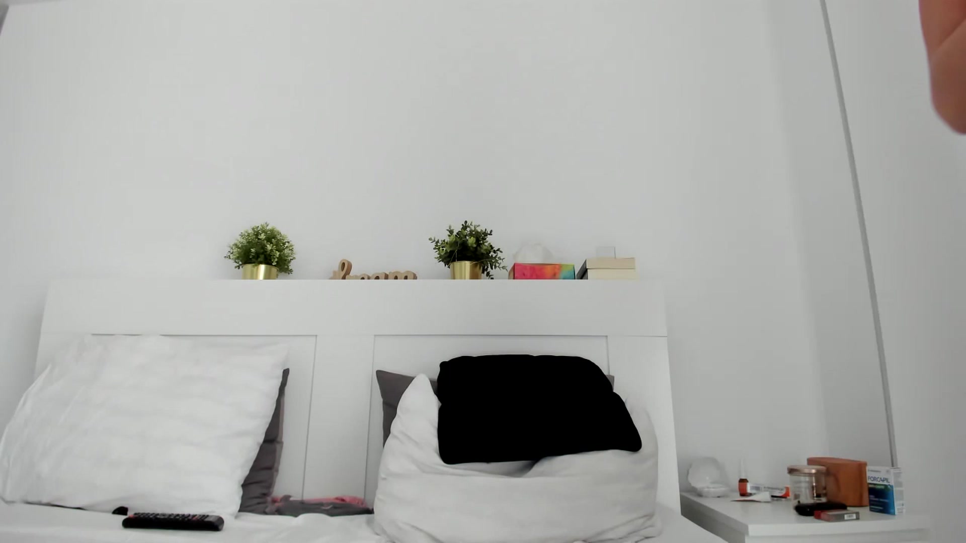Gallery image thumbnail from HeraWild's myfreecams stream on, 05/17/2023, 12:23 image 3 of 20