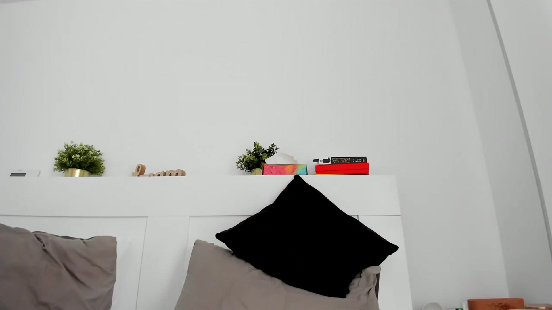 Gallery image thumbnail from HeraWild's myfreecams stream on, 08/25/2023, 08:46 image 3 of 20