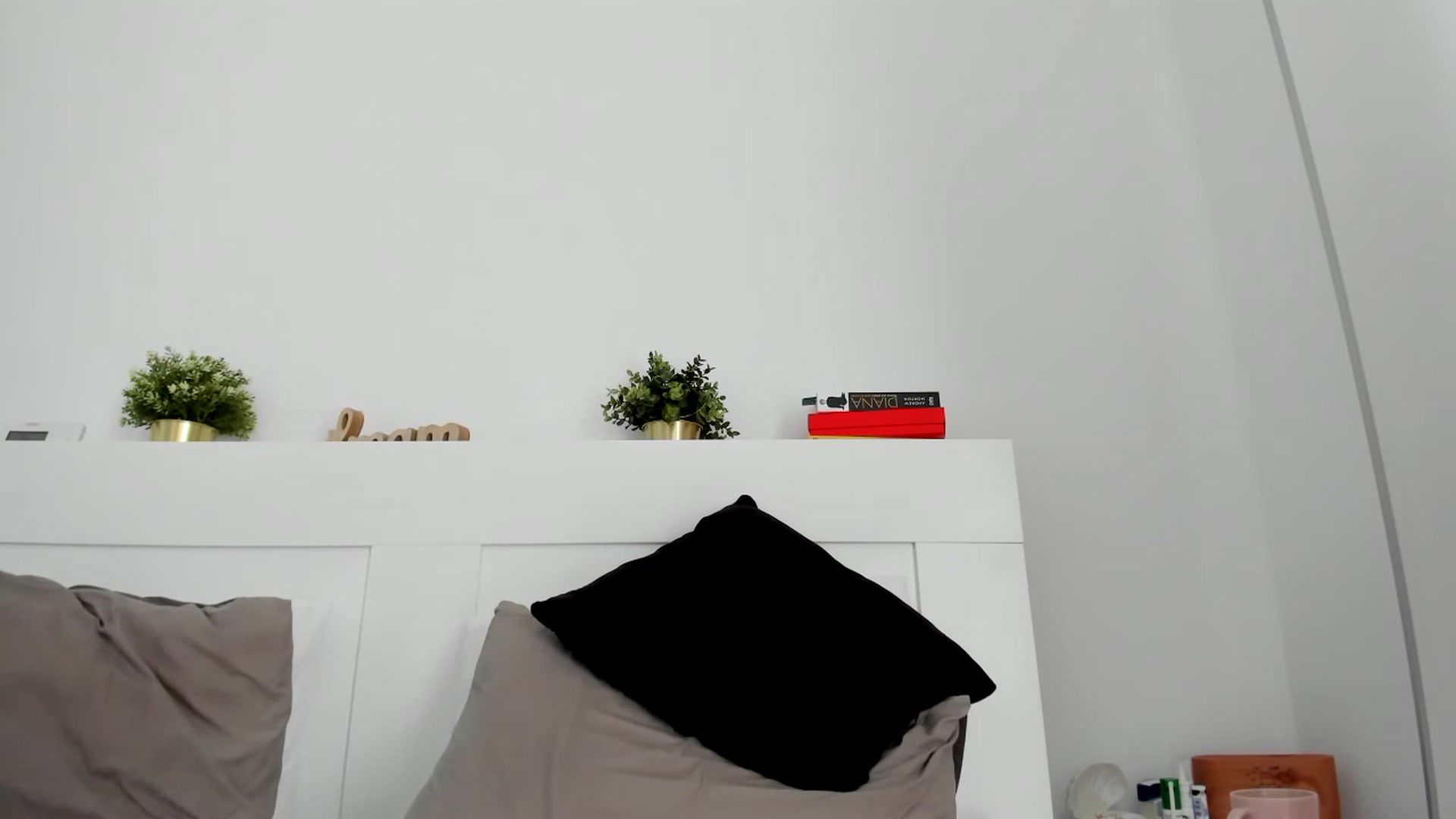 Gallery image thumbnail from HeraWild's myfreecams stream on, 08/25/2023, 09:15 image 10 of 20
